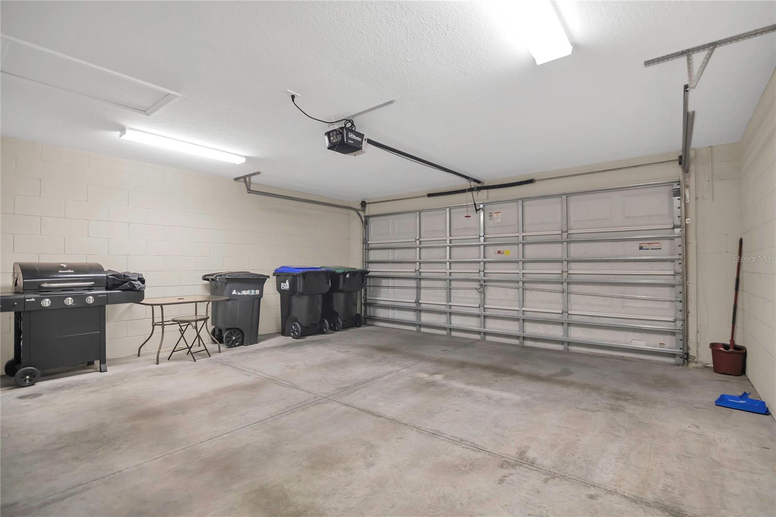 Image 11 of 24 For 7752 Rigby Street
