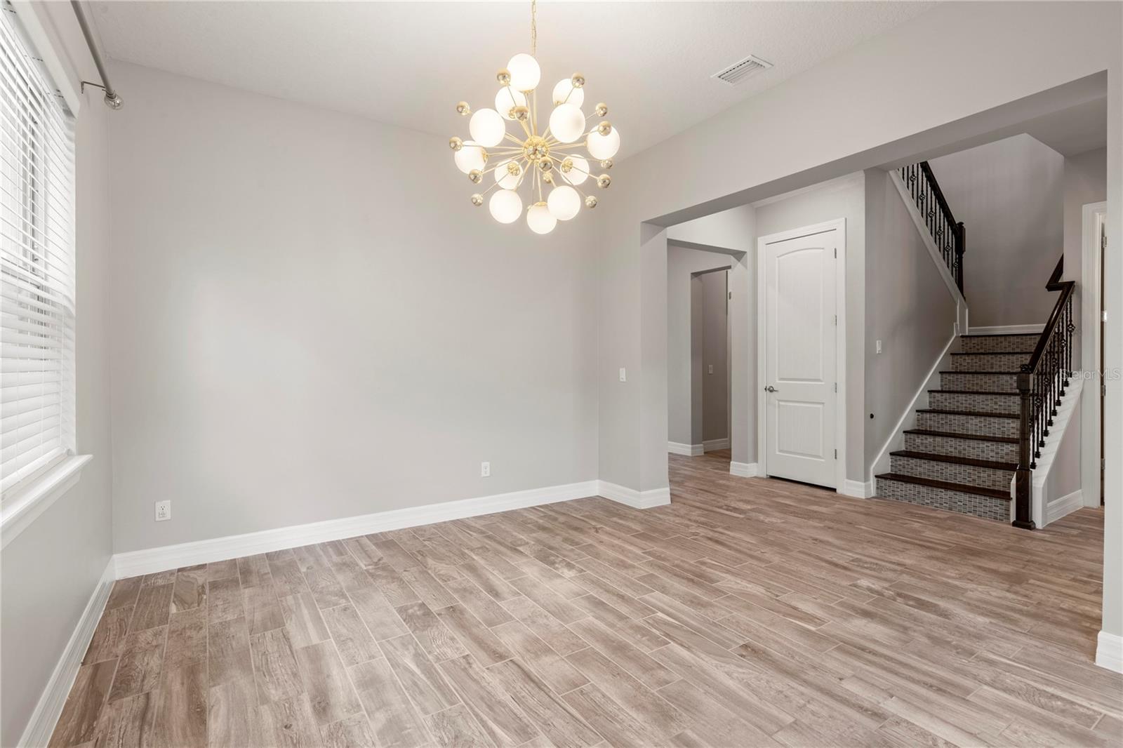 Image 11 of 46 For 1272 Patterson Terrace