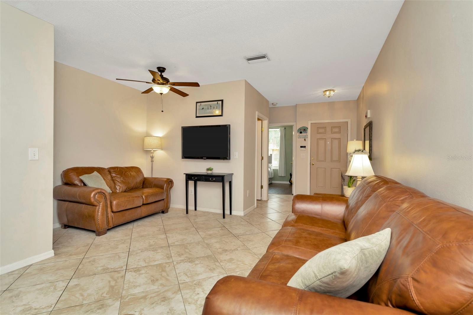 Image 13 of 39 For 10429 Heron Lake Drive