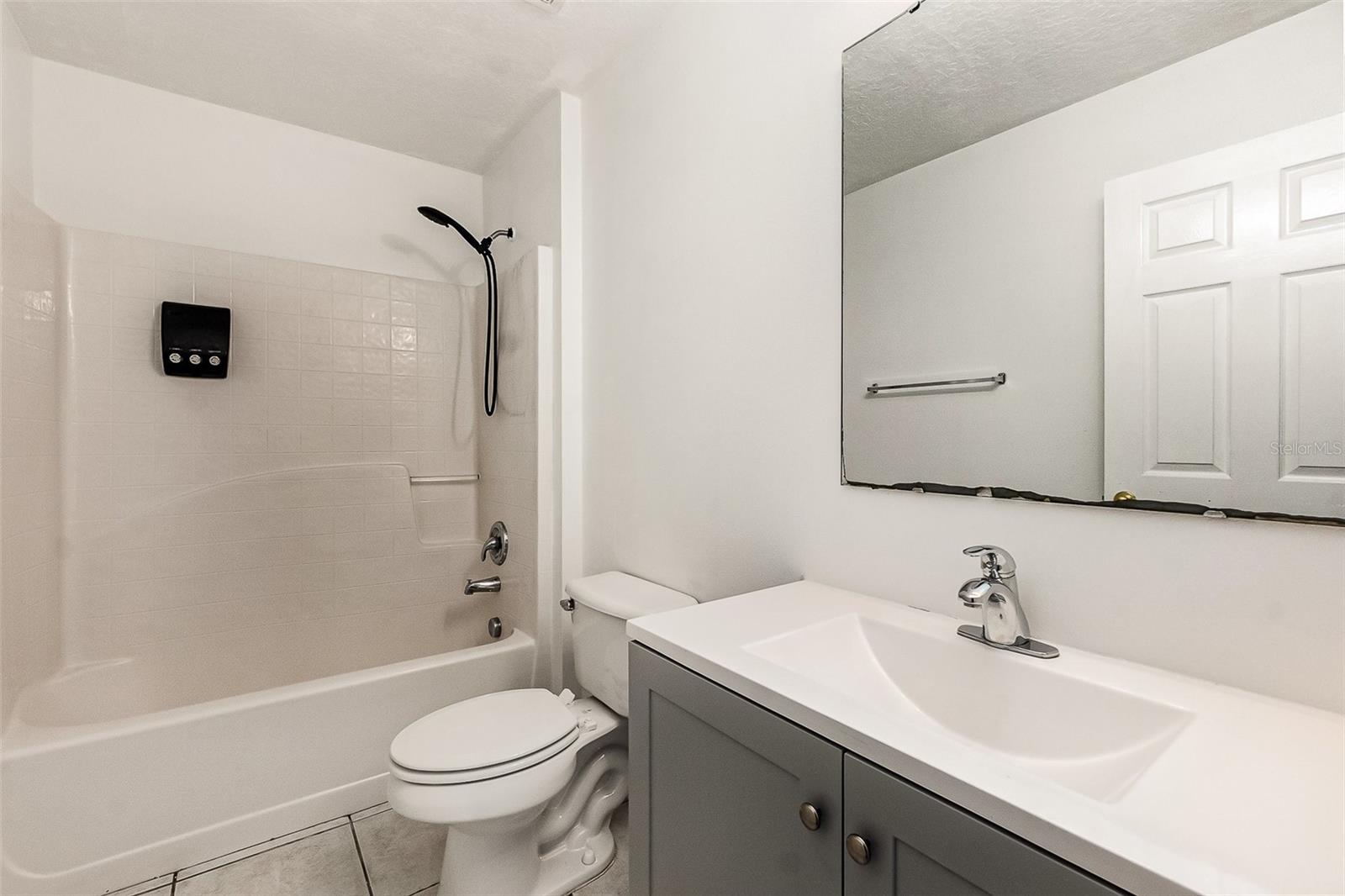 Image 20 of 29 For 9532 Water Fern Circle