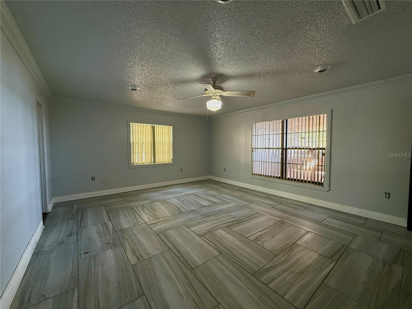 Image 18 of 32 For 4981 Lake Cecile Drive