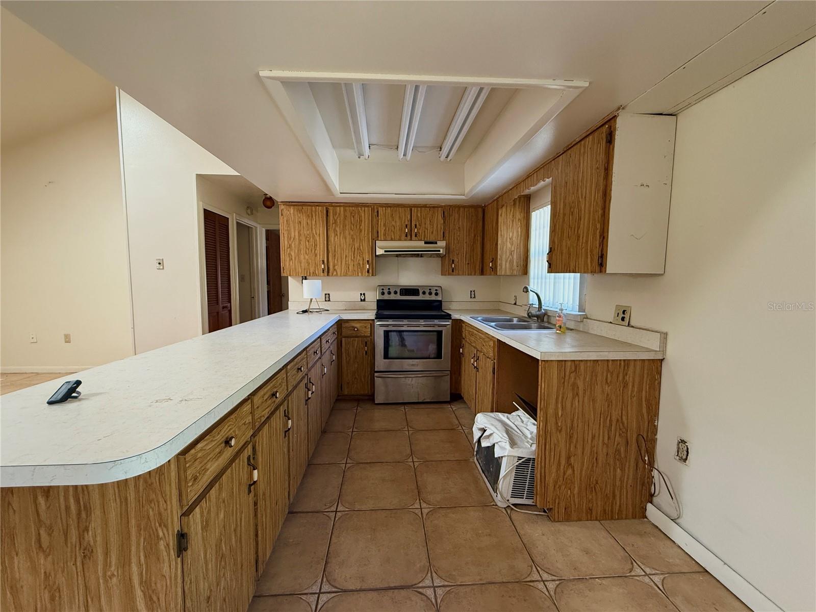 Image 19 of 32 For 4981 Lake Cecile Drive