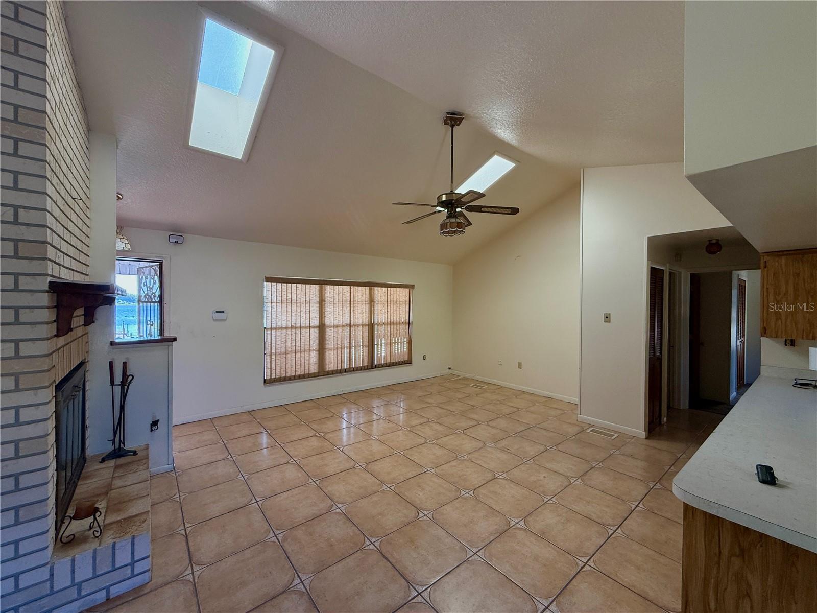 Image 8 of 32 For 4981 Lake Cecile Drive