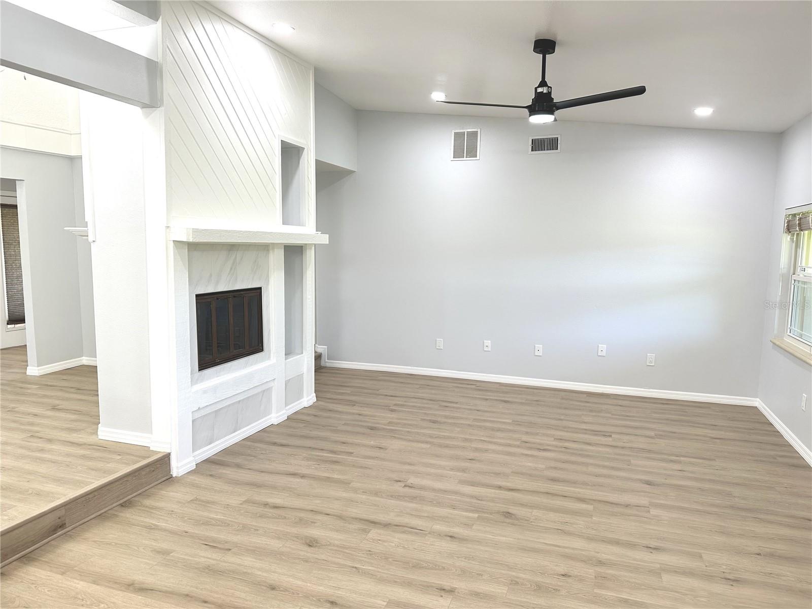 Image 10 of 33 For 2849 Longleaf Court