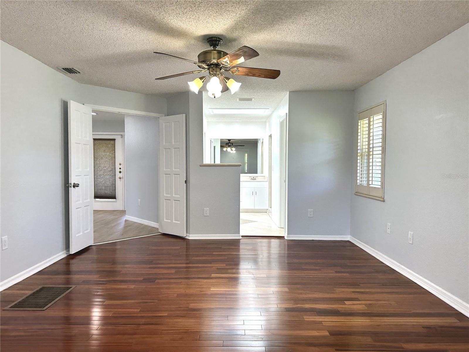 Image 18 of 33 For 2849 Longleaf Court