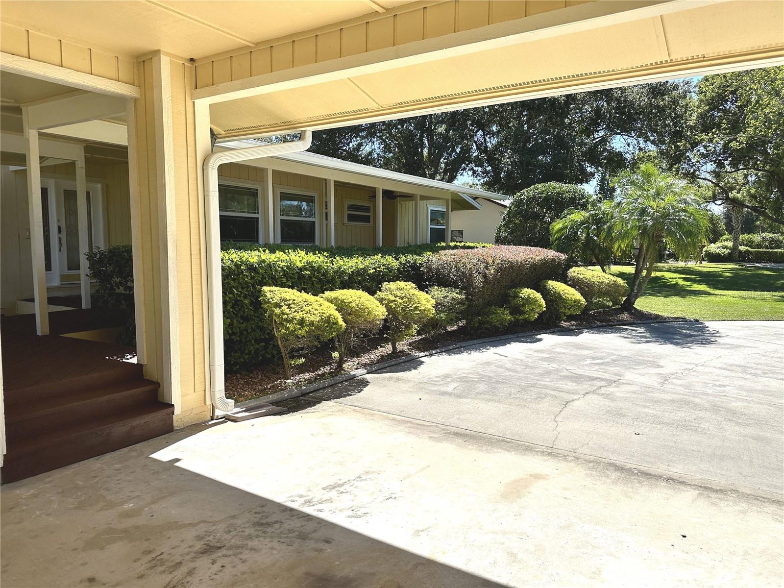 Image 4 of 33 For 2849 Longleaf Court