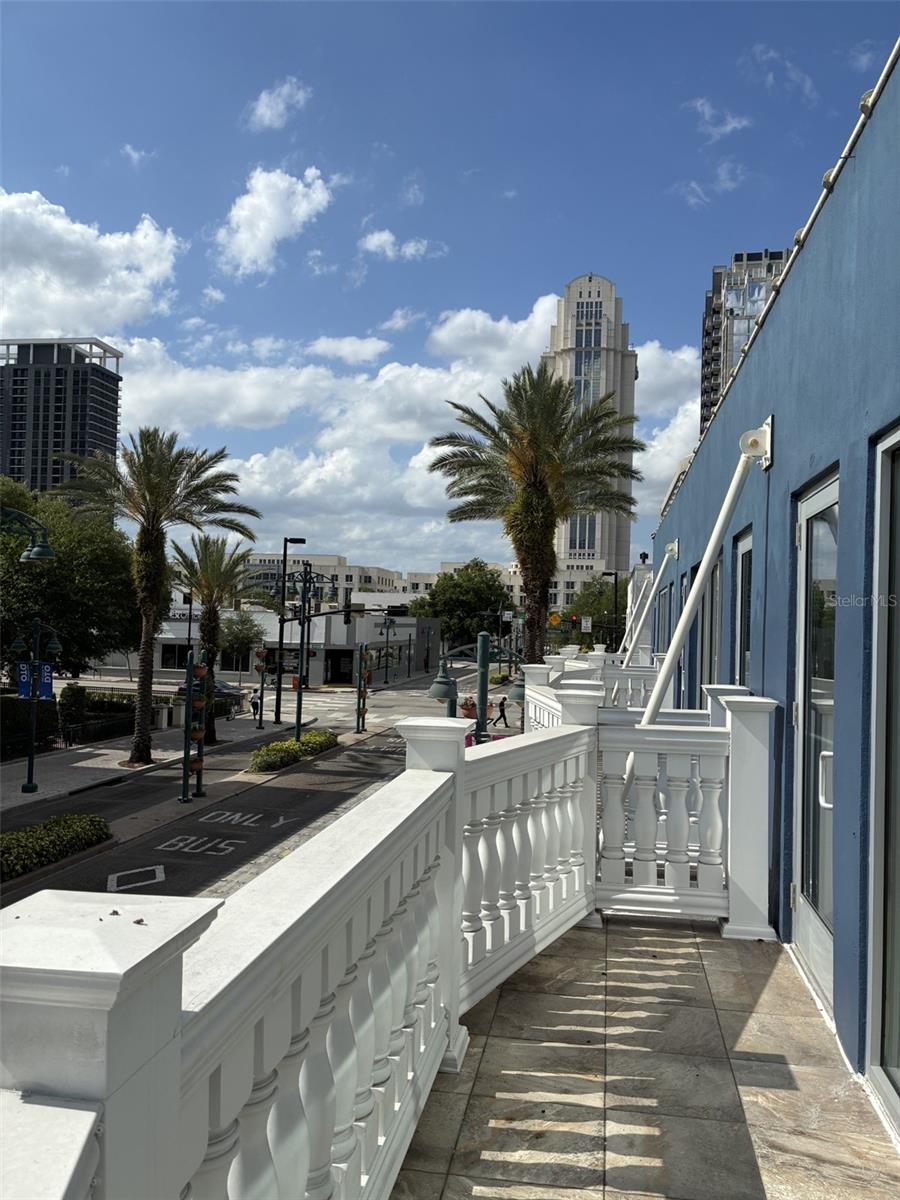 Image 15 of 18 For 227 Magnolia Avenue 200