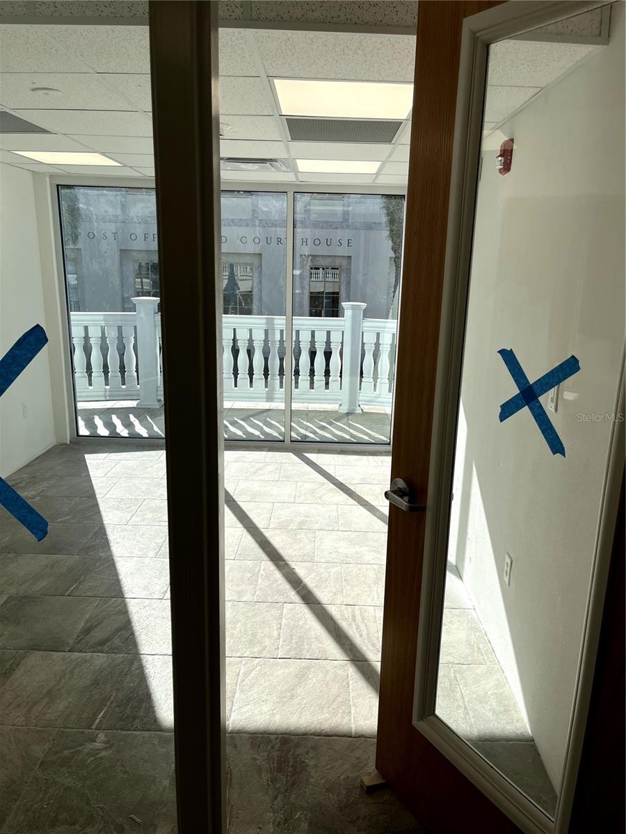 Image 5 of 18 For 227 Magnolia Avenue 200