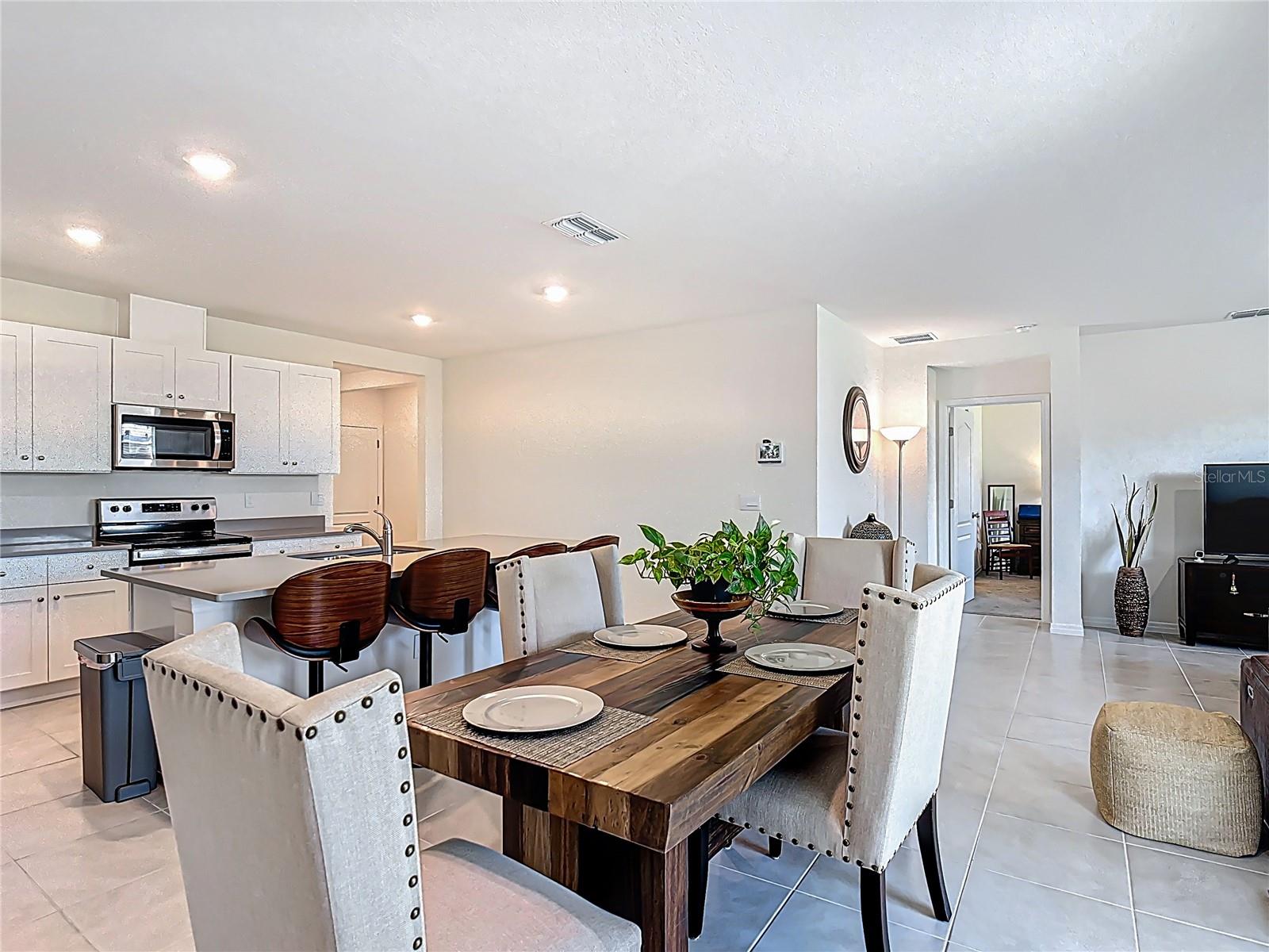 Image 14 of 38 For 3354 Aruba Way