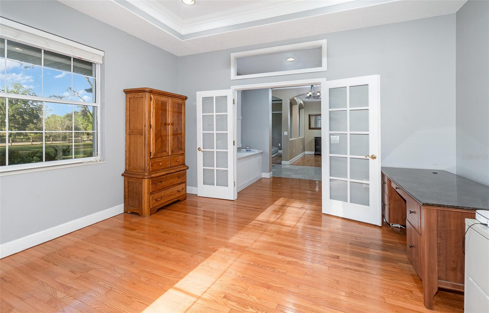 Image 14 of 29 For 433 Tangerine Avenue
