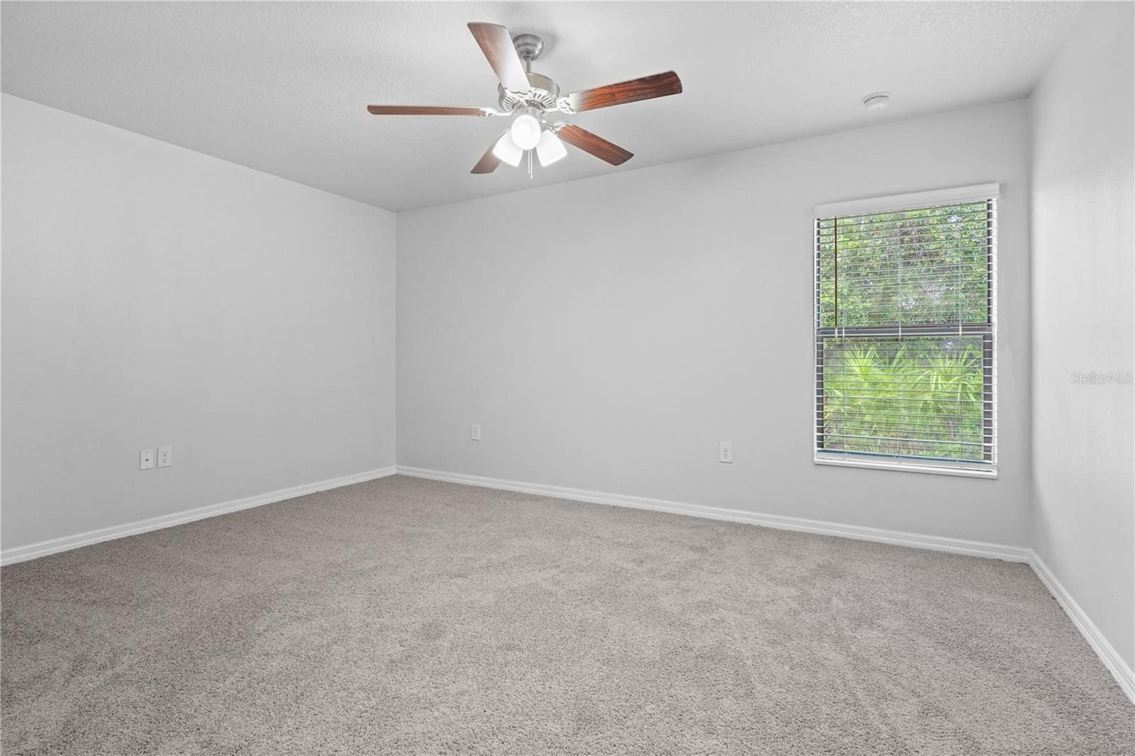Image 18 of 39 For 269 Fig Court