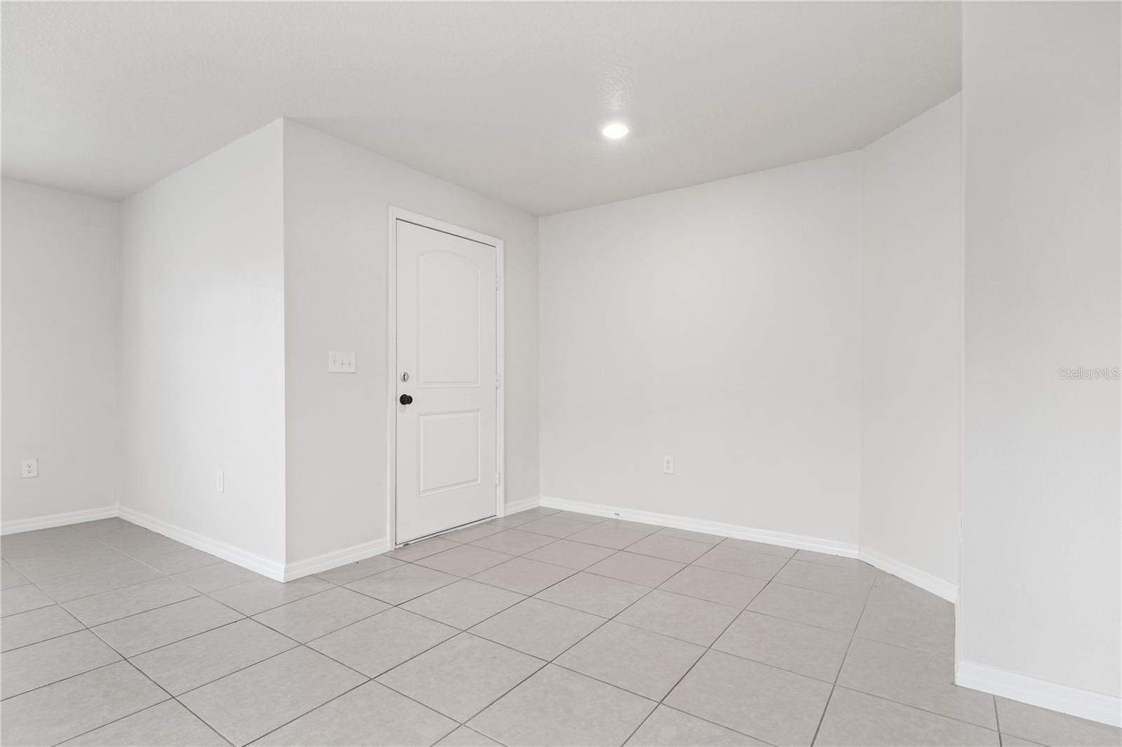 Image 7 of 39 For 269 Fig Court