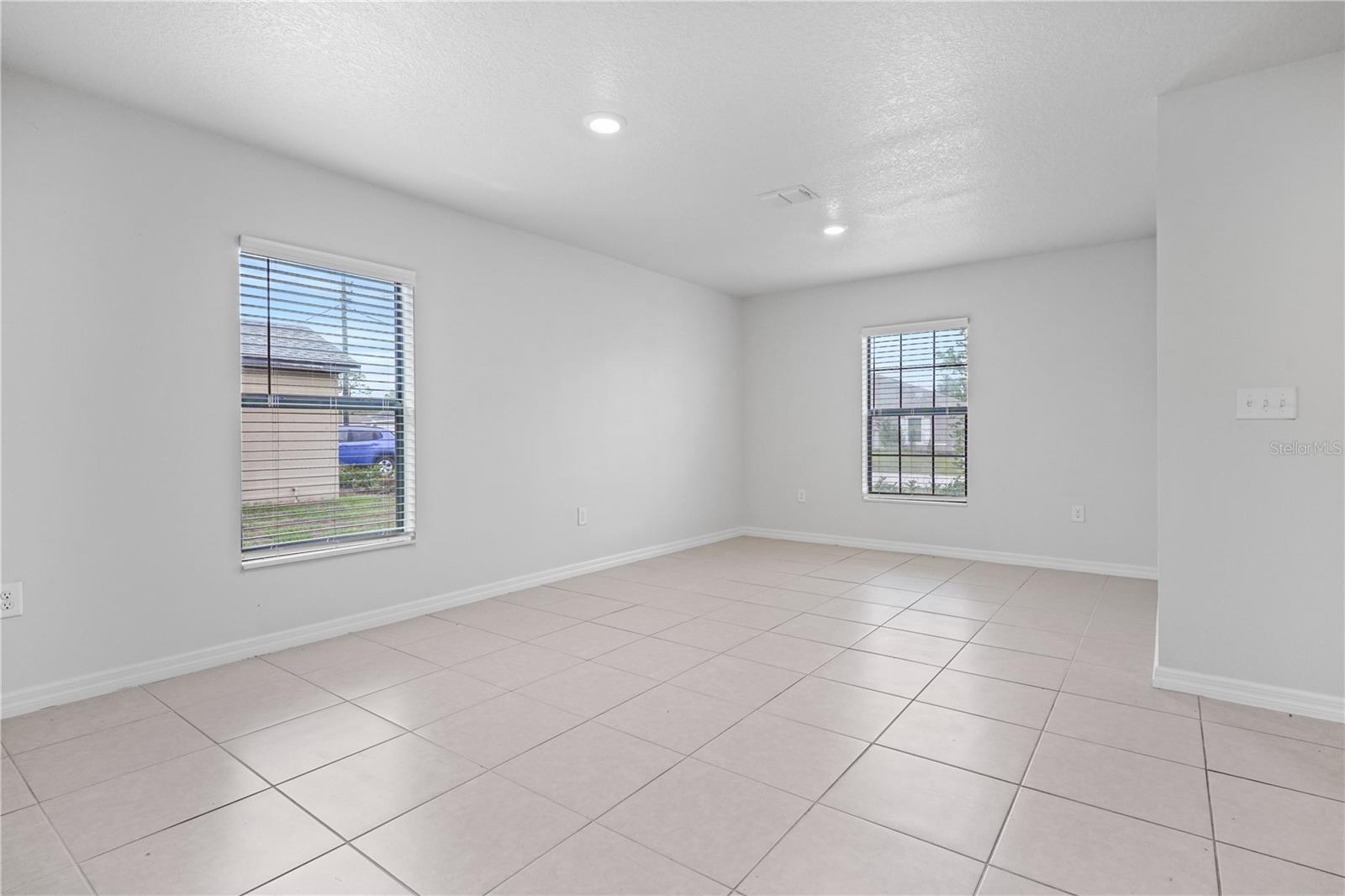Image 8 of 39 For 269 Fig Court