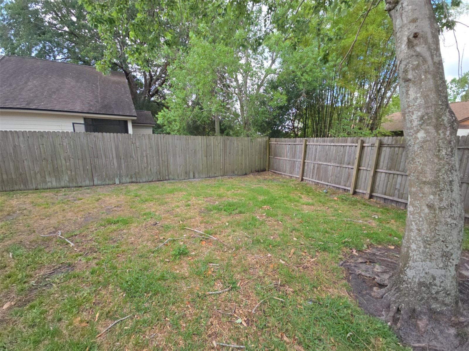 Image 12 of 12 For 129 Edgewater Circle