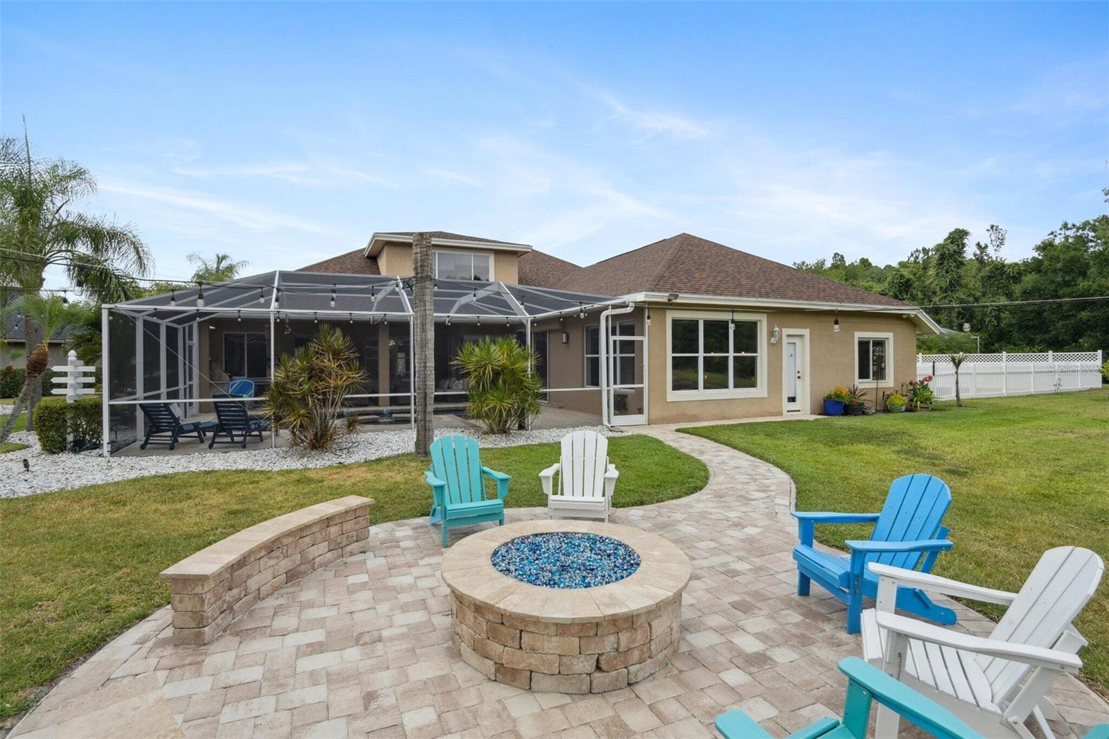 Listing photo id 11 for 27740 Water Ash Drive