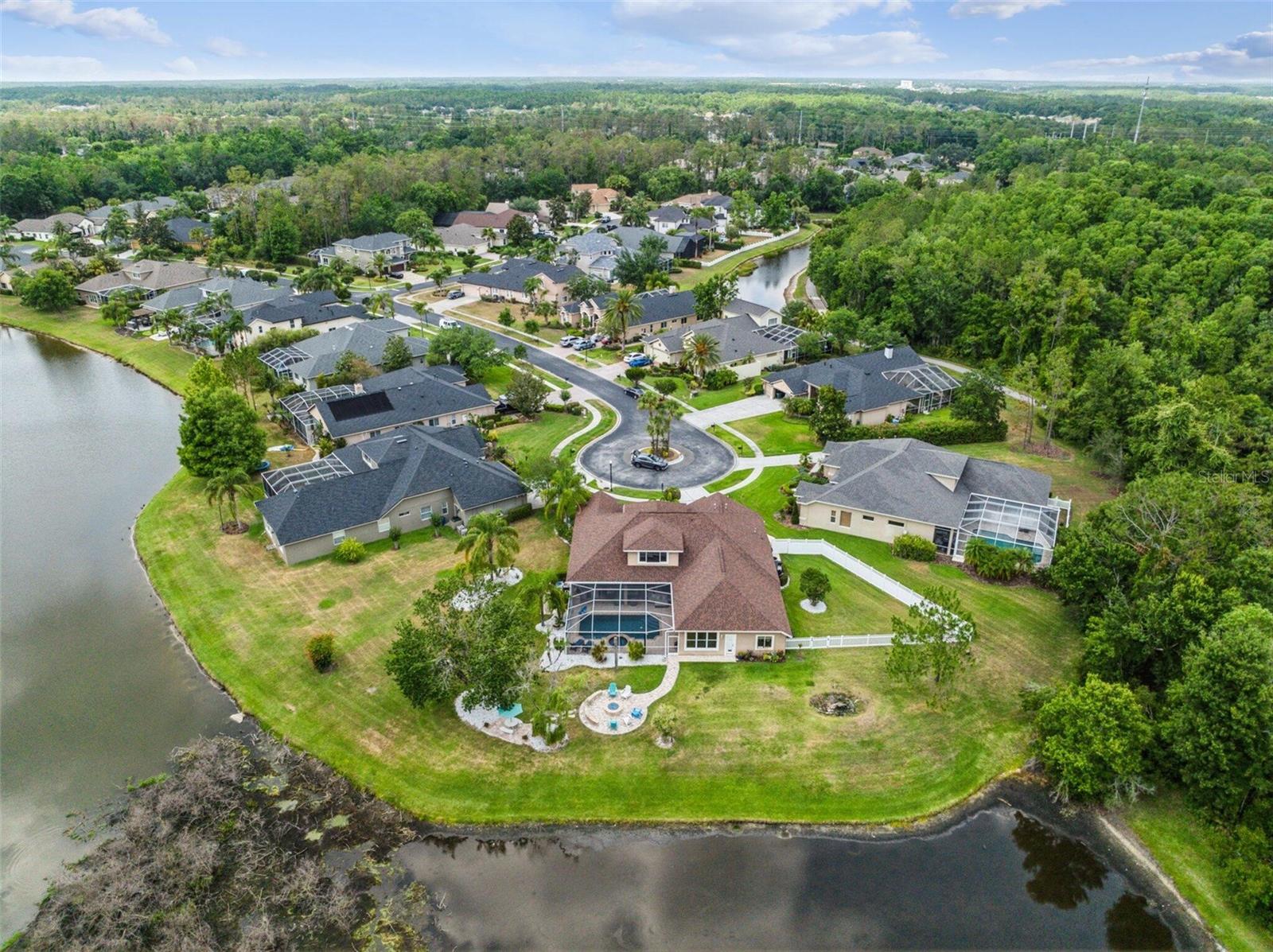 Listing photo id 3 for 27740 Water Ash Drive