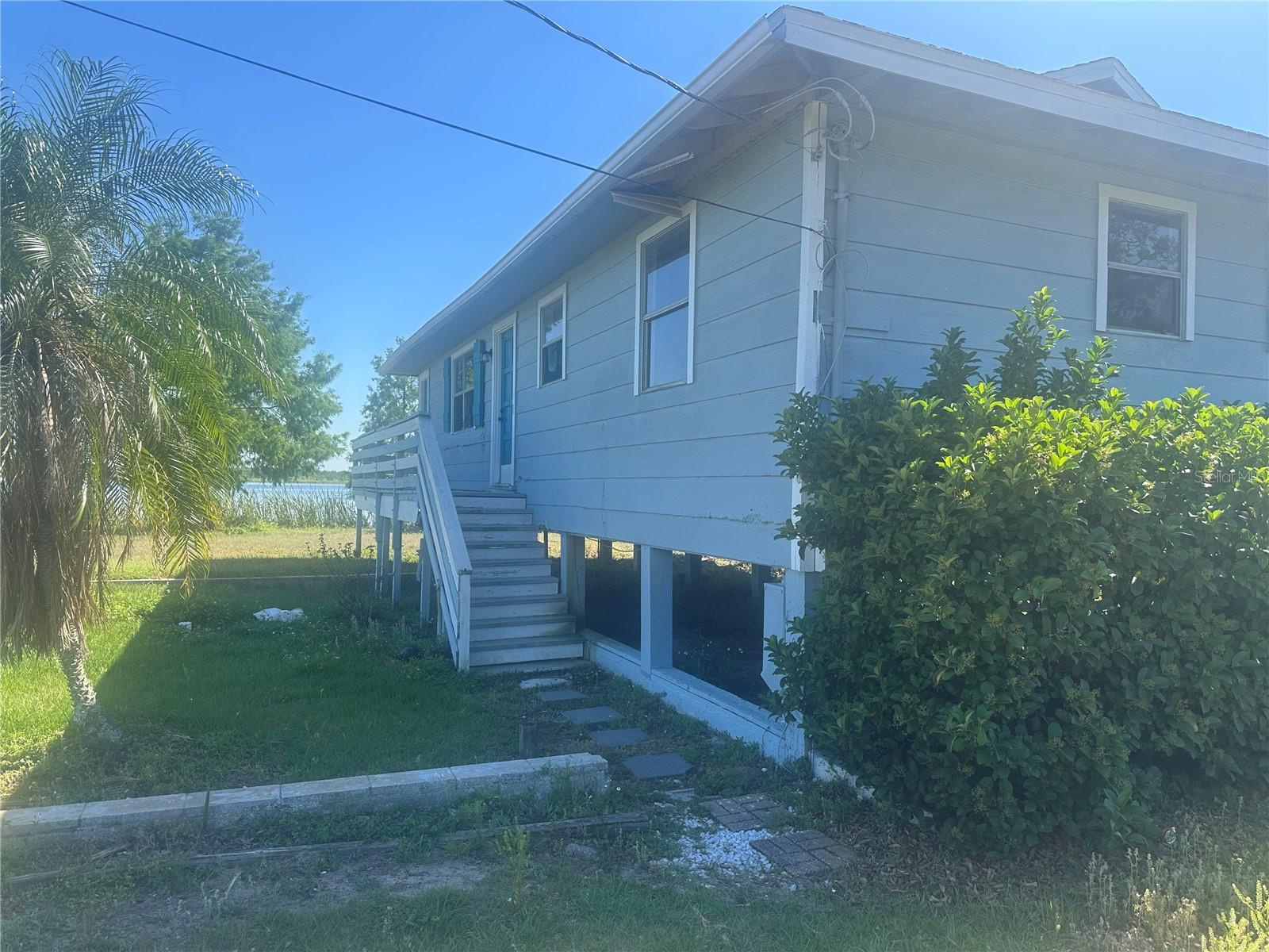 Image 4 of 18 For 14330 Ellerbee Street