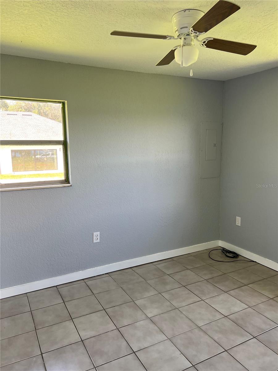 Image 9 of 18 For 14330 Ellerbee Street