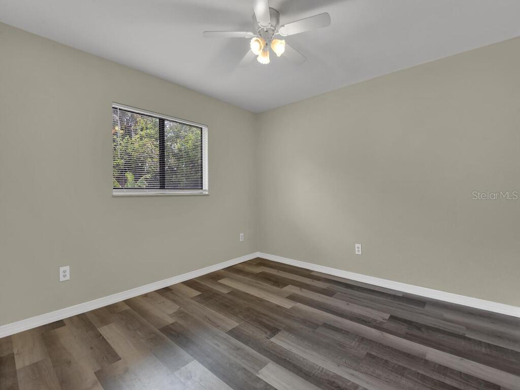 Image 17 of 25 For 1325 28th Street