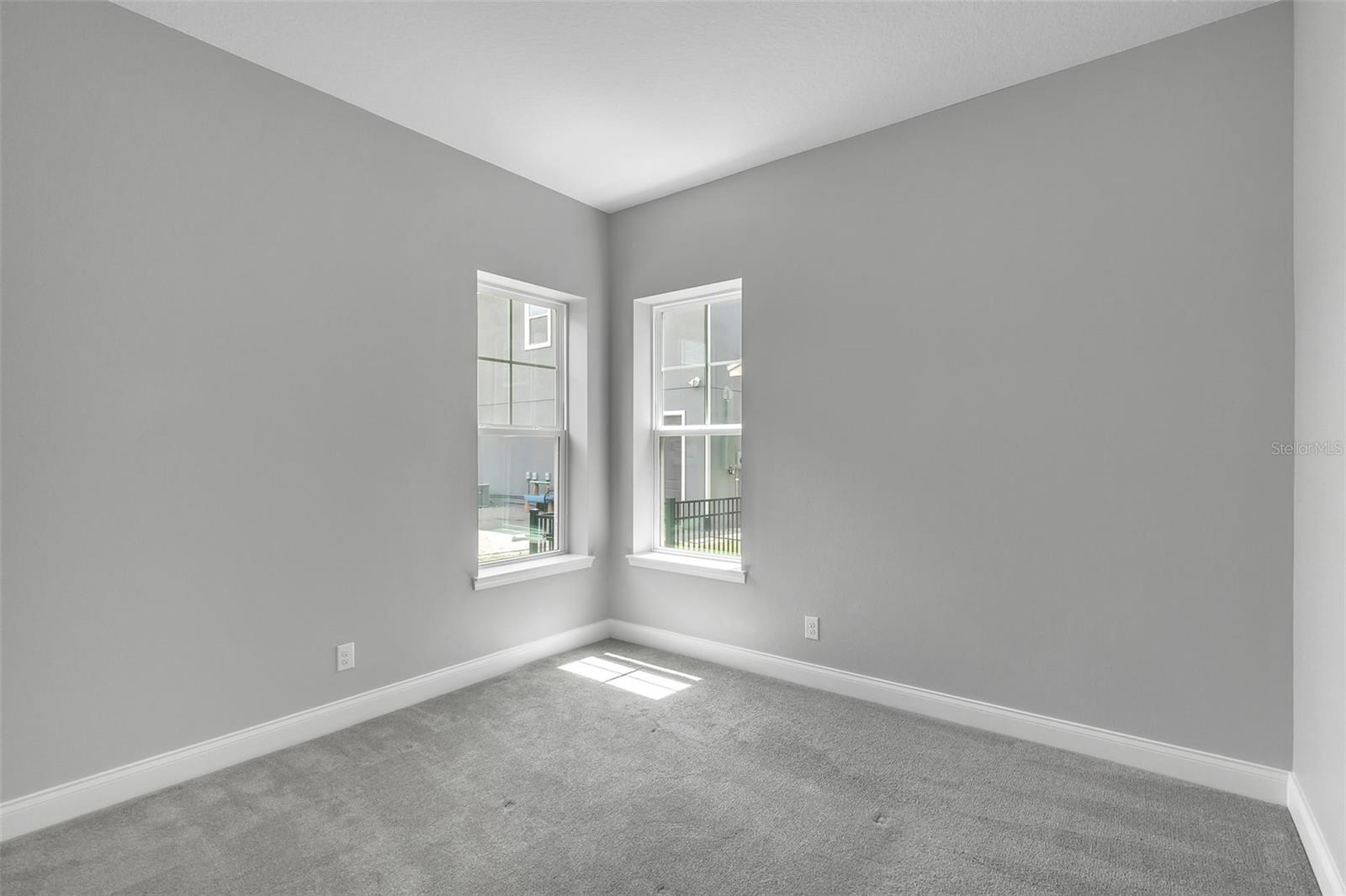 Image 13 of 59 For 8226 Nemours Parkway