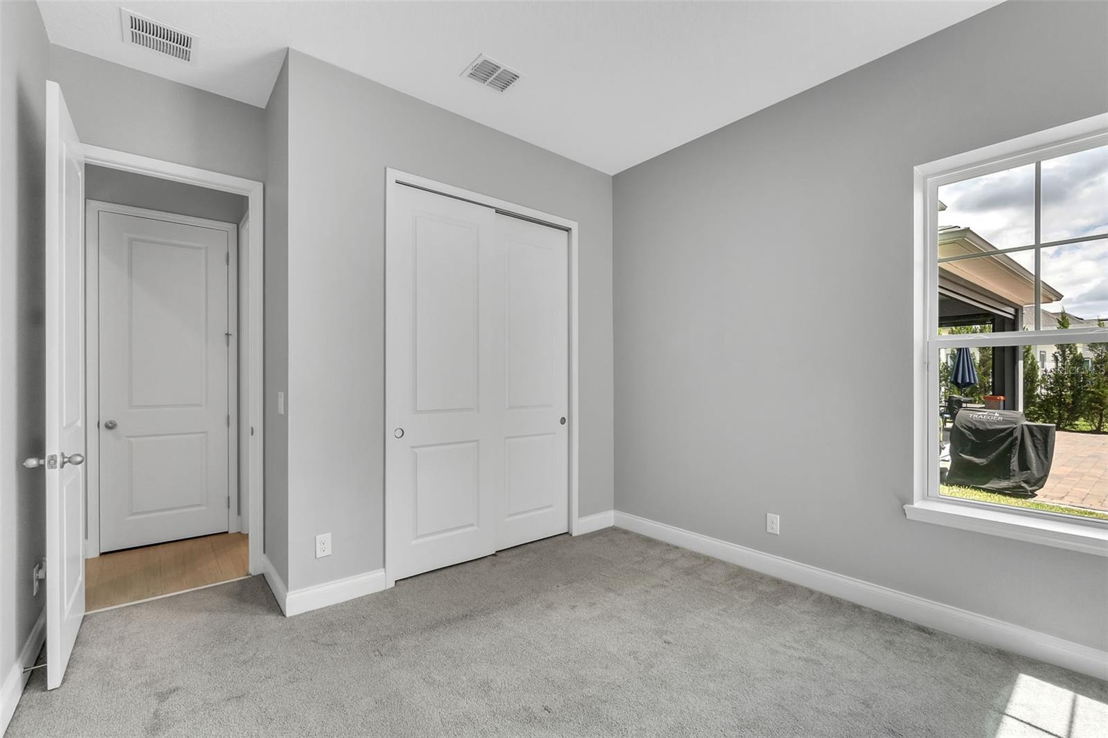 Image 14 of 59 For 8226 Nemours Parkway