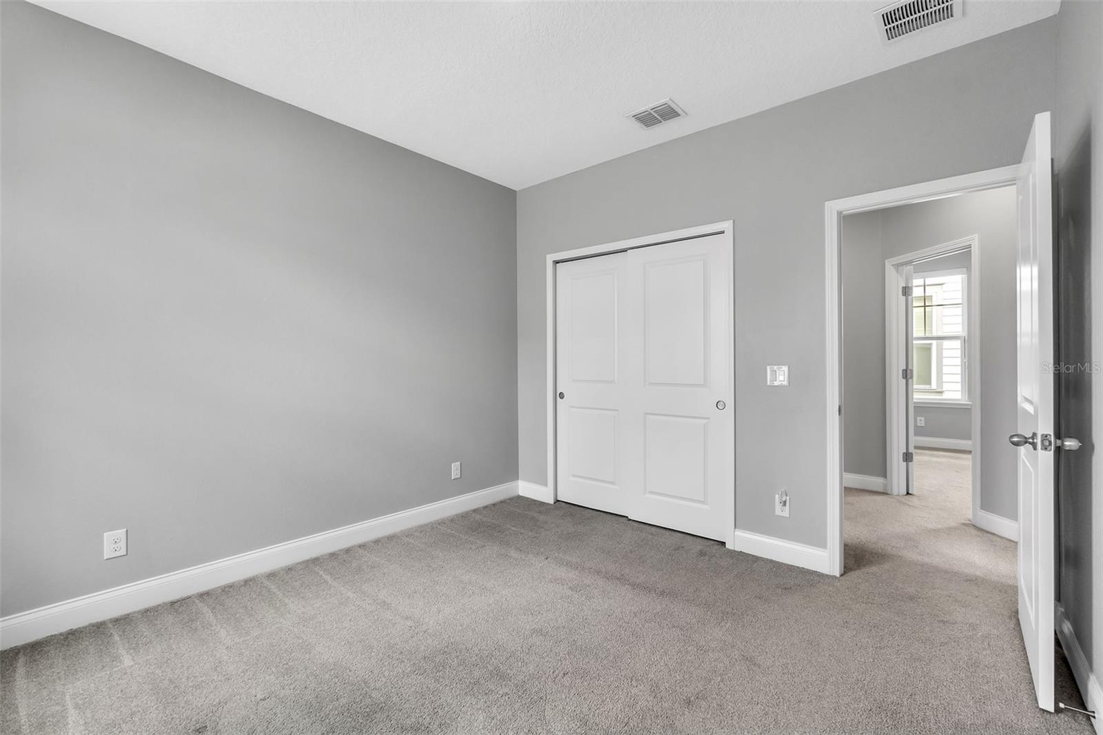 Image 24 of 59 For 8226 Nemours Parkway