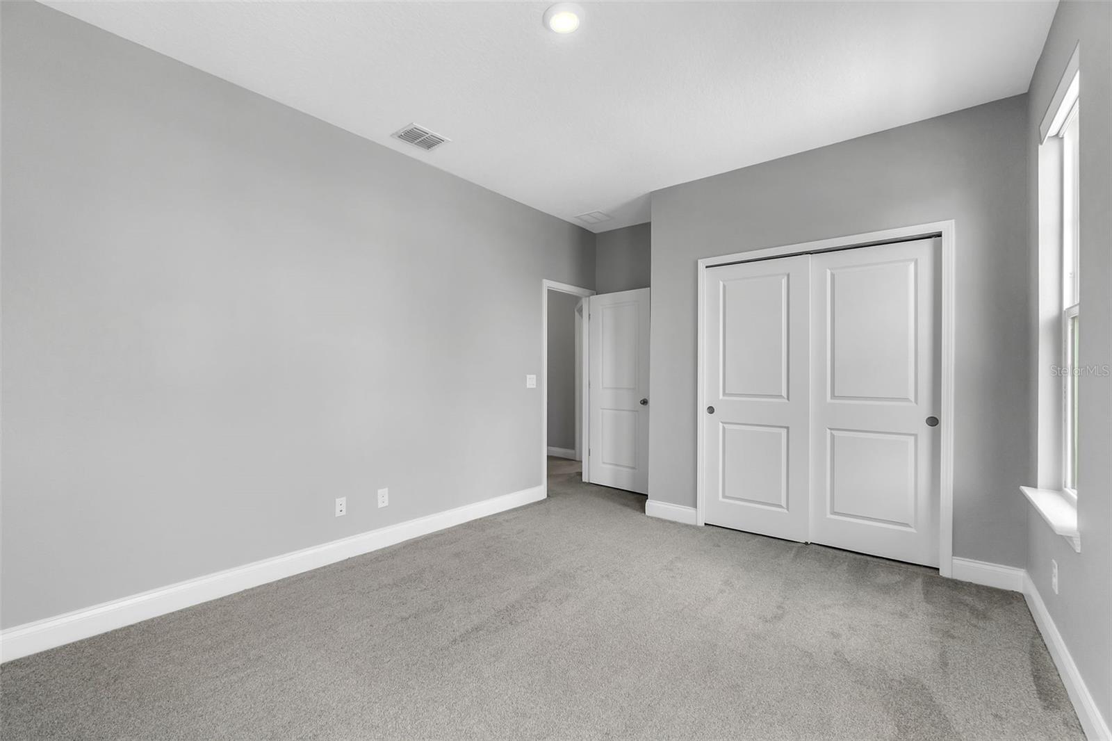 Image 29 of 59 For 8226 Nemours Parkway