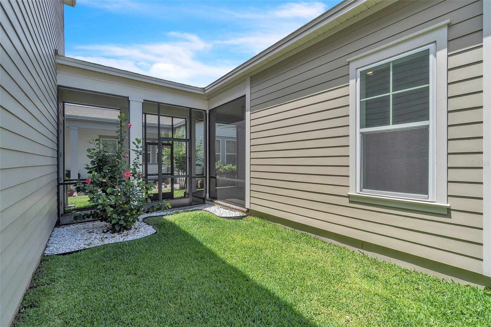 Image 31 of 59 For 8226 Nemours Parkway