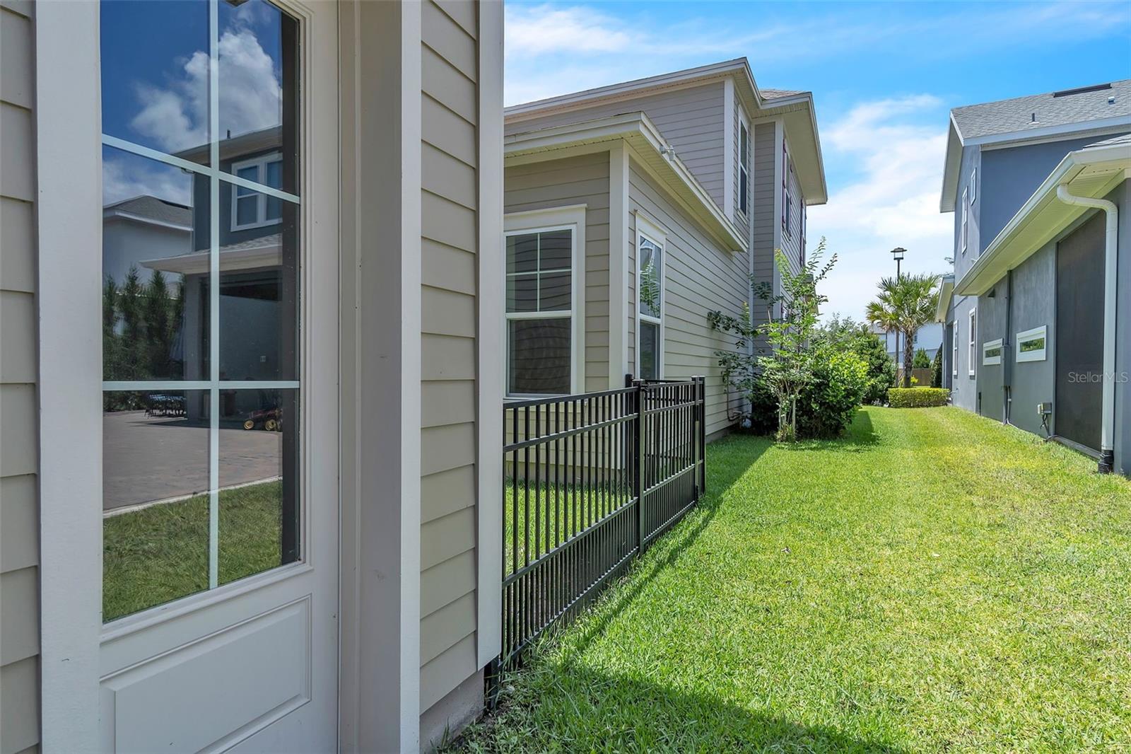 Image 34 of 59 For 8226 Nemours Parkway