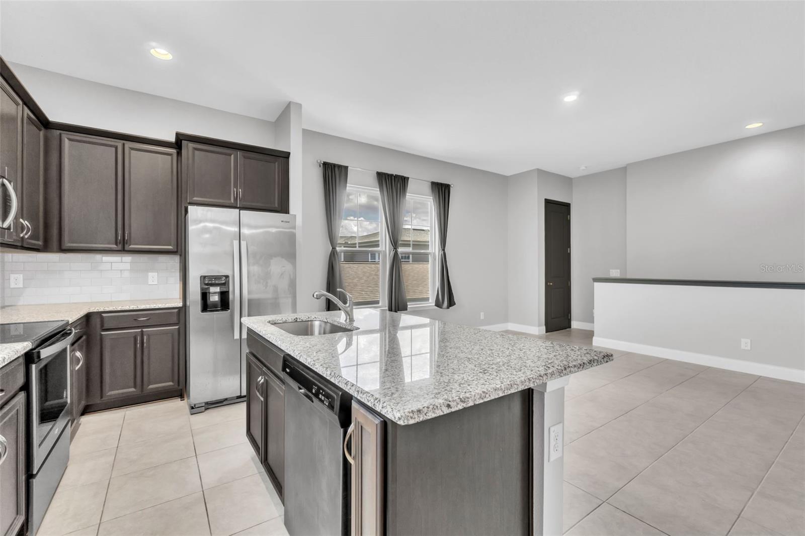 Image 42 of 59 For 8226 Nemours Parkway