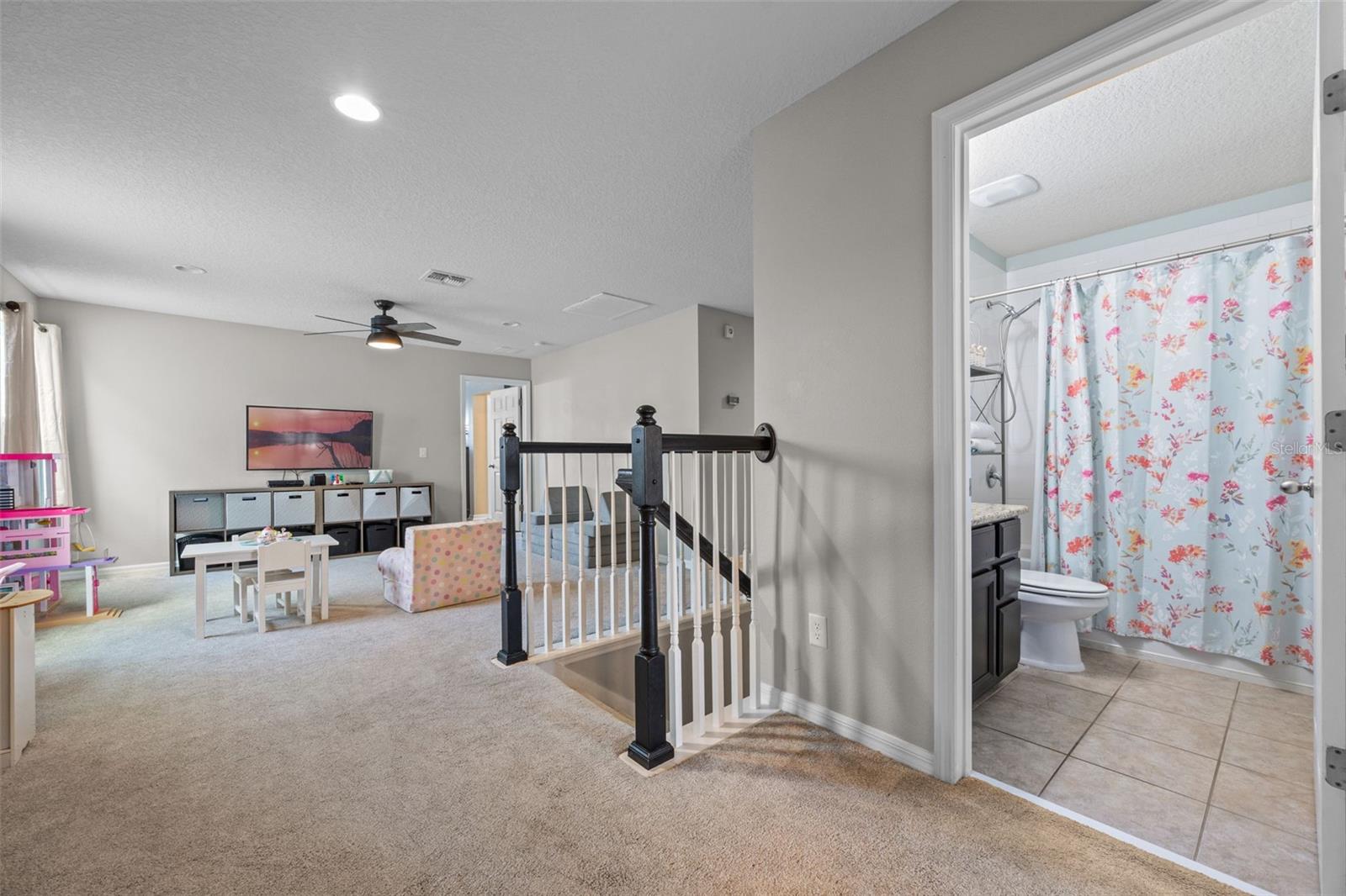 Image 21 of 63 For 646 Marsh Reed Drive