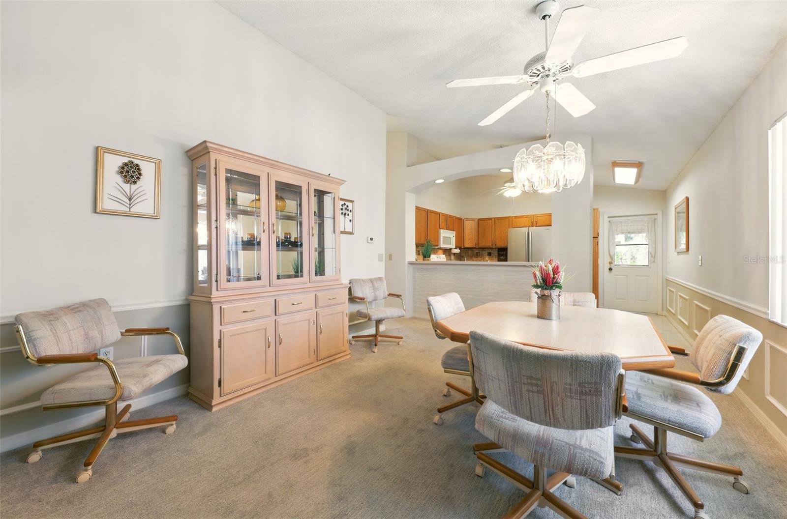 Image 8 of 19 For 1548 Challenger Avenue
