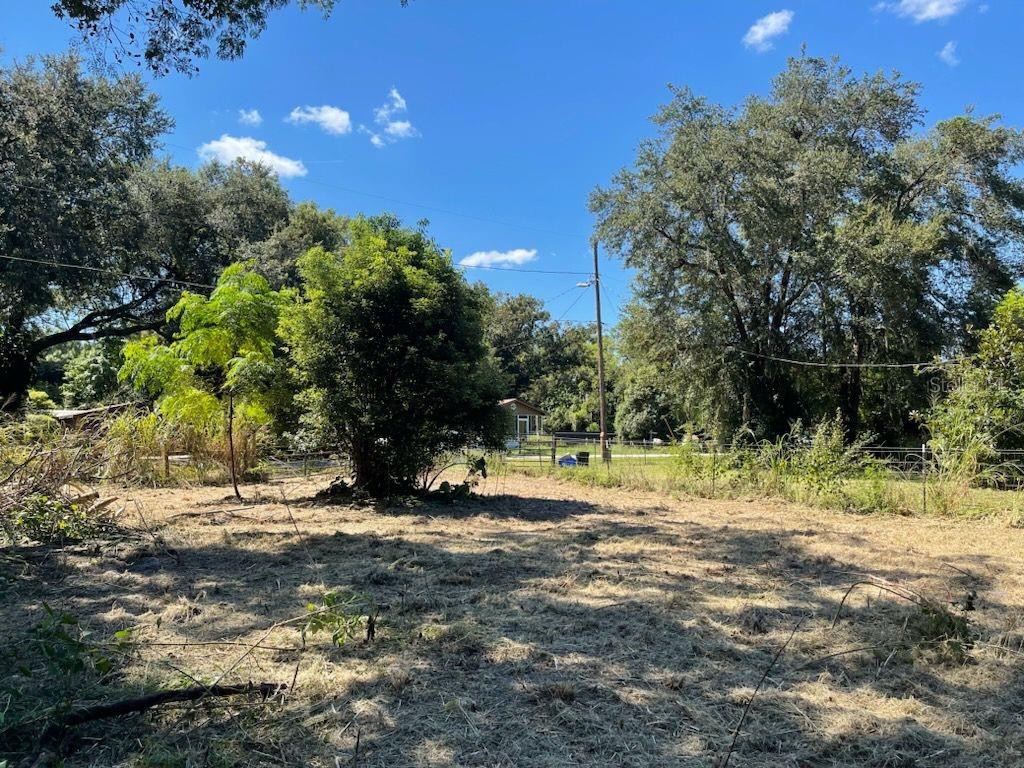 Image 11 of 16 For 2219 Grant Avenue