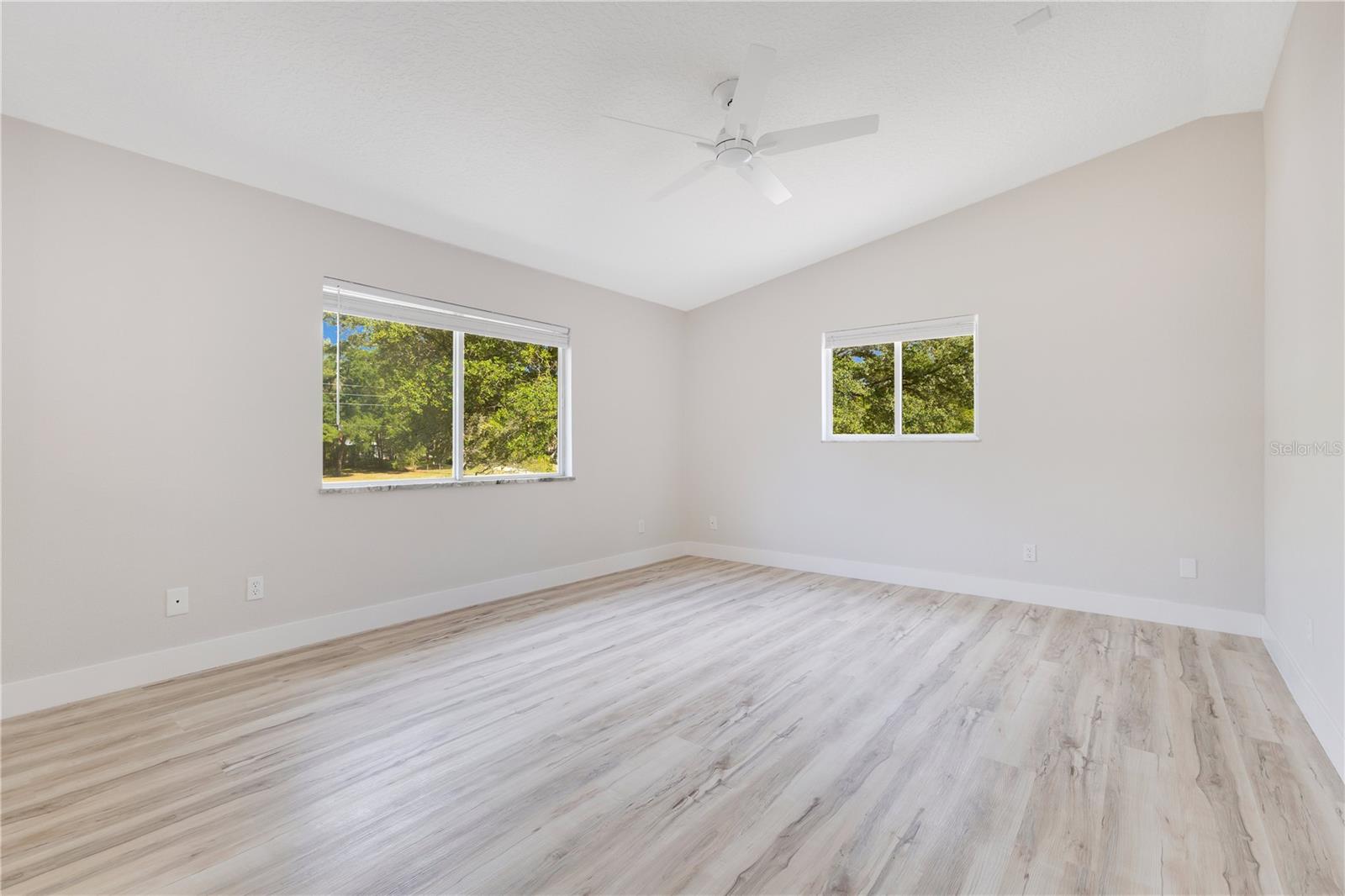 Image 36 of 55 For 2550 Barren Oak Court