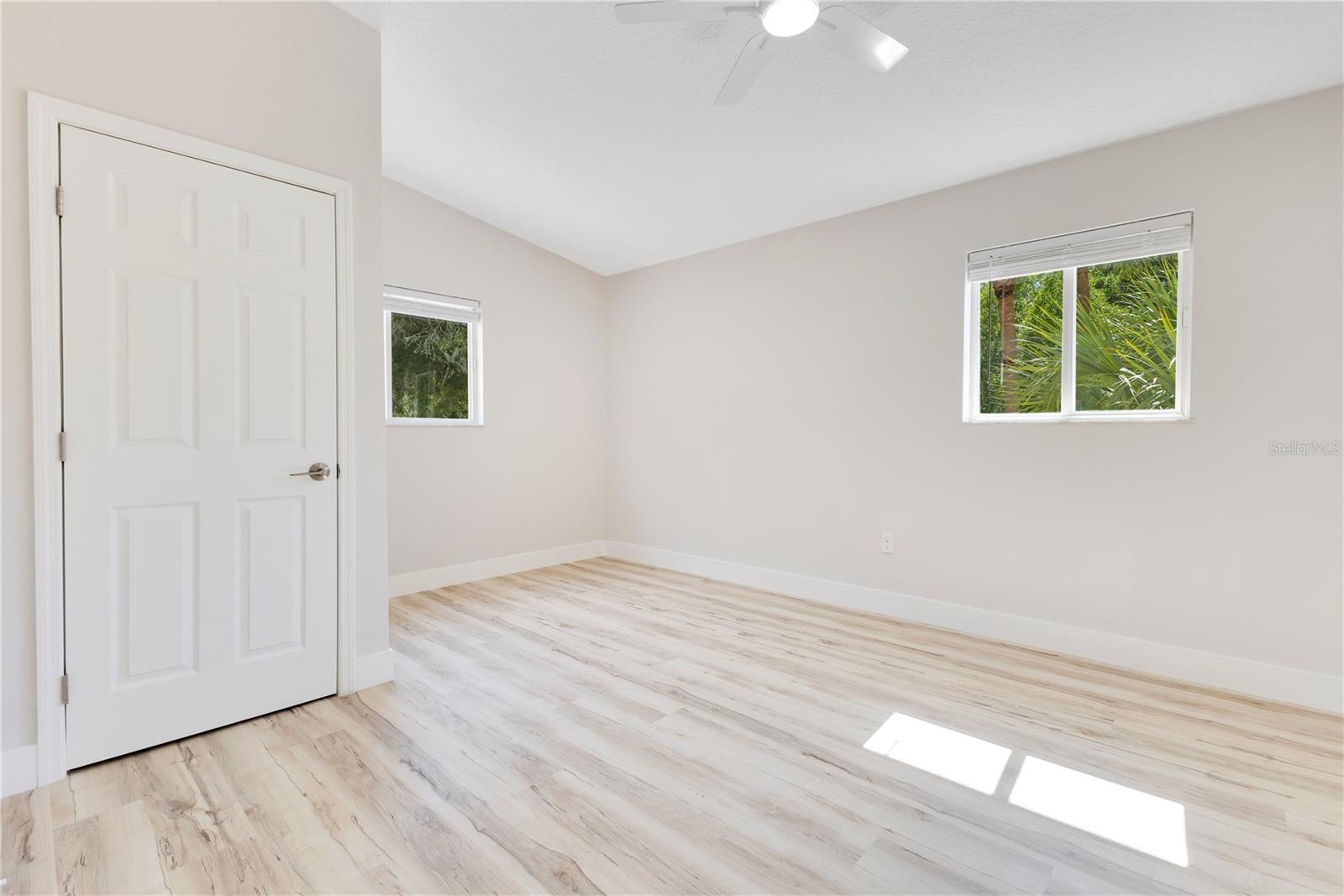 Image 39 of 55 For 2550 Barren Oak Court