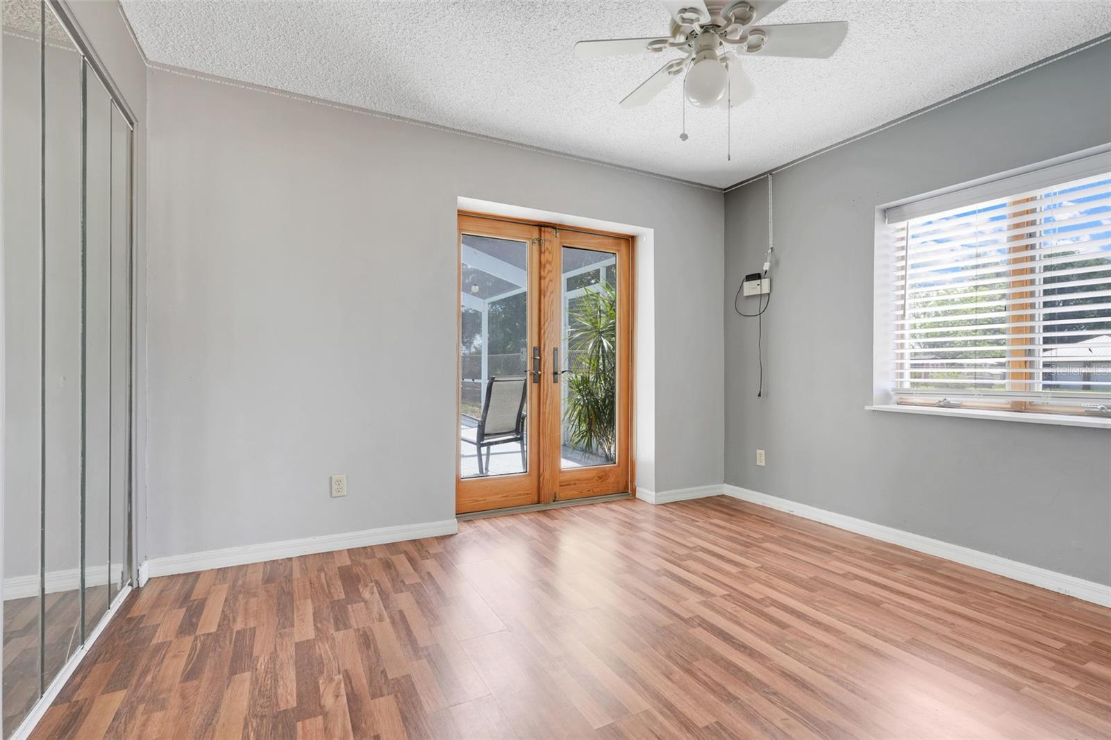Image 16 of 41 For 106 8th Street