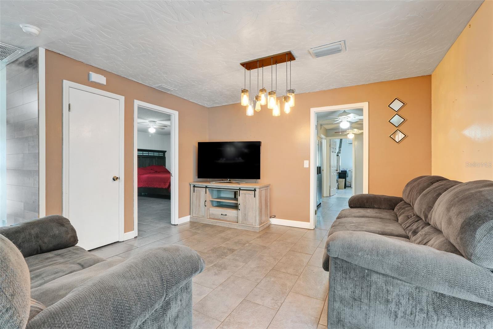 Image 9 of 41 For 106 8th Street