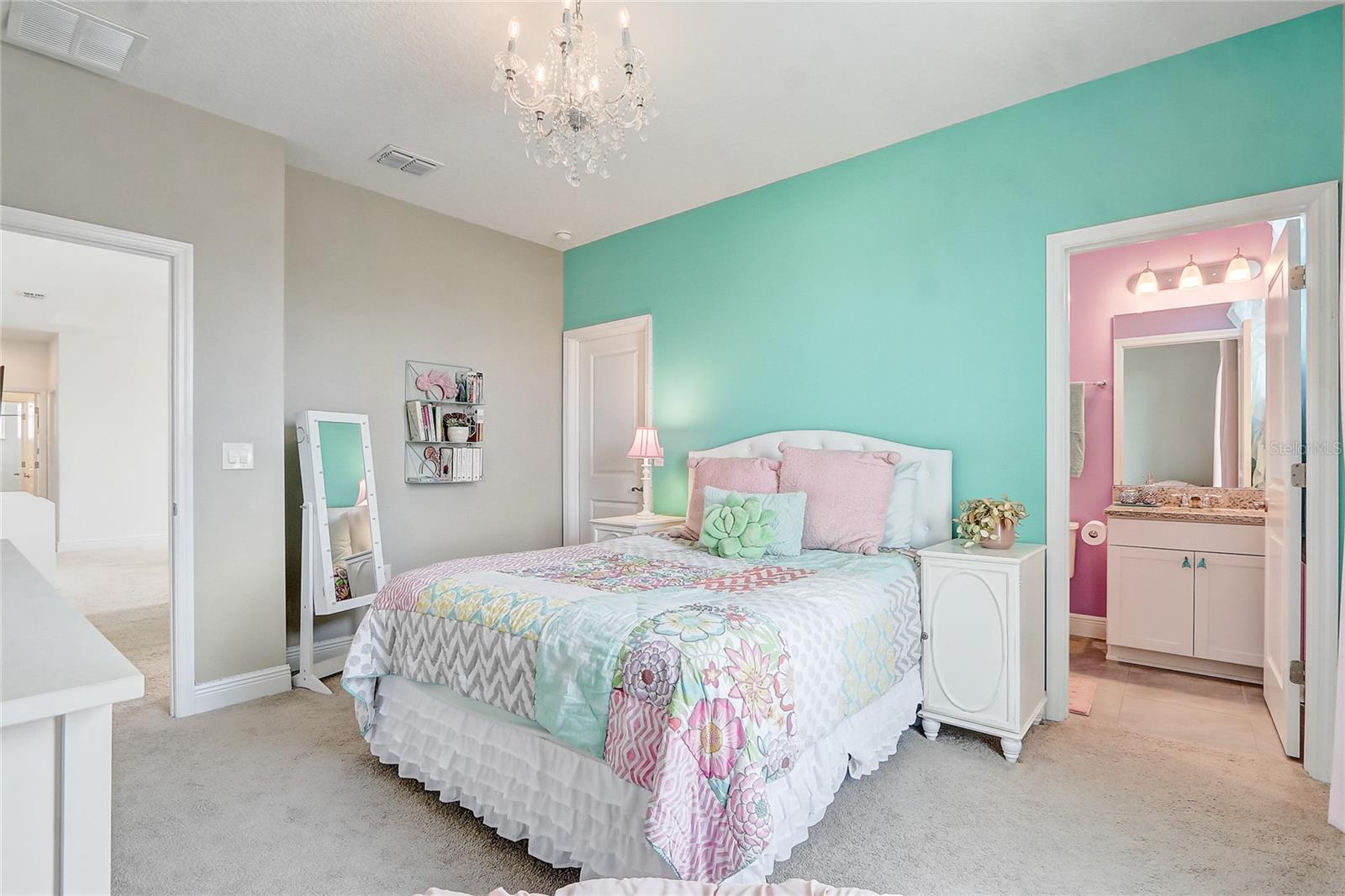 Image 39 of 67 For 15378 Gilligan Court