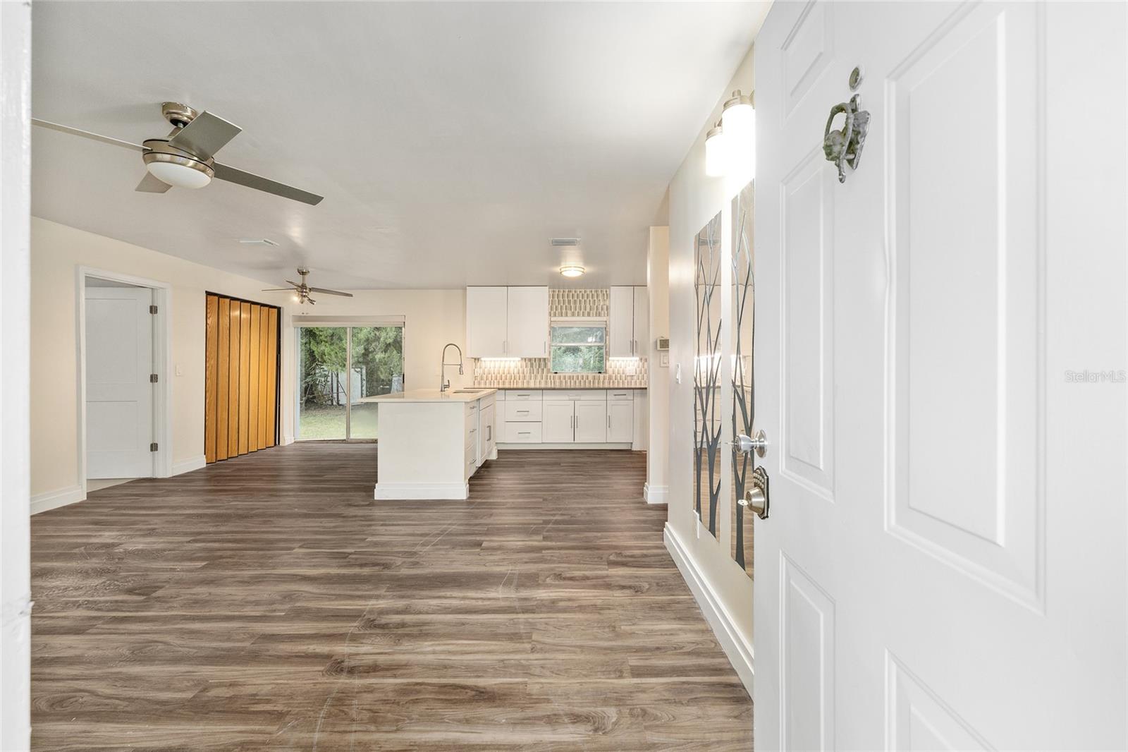 Image 23 of 55 For 3600 22nd Court