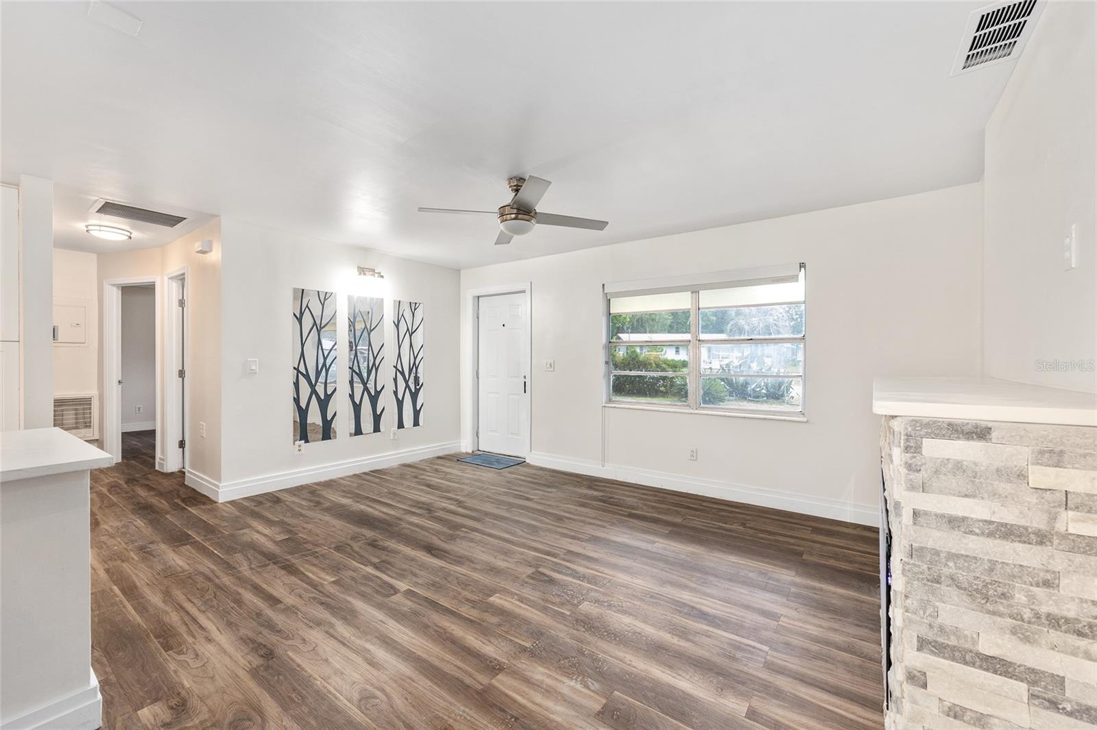 Image 26 of 55 For 3600 22nd Court