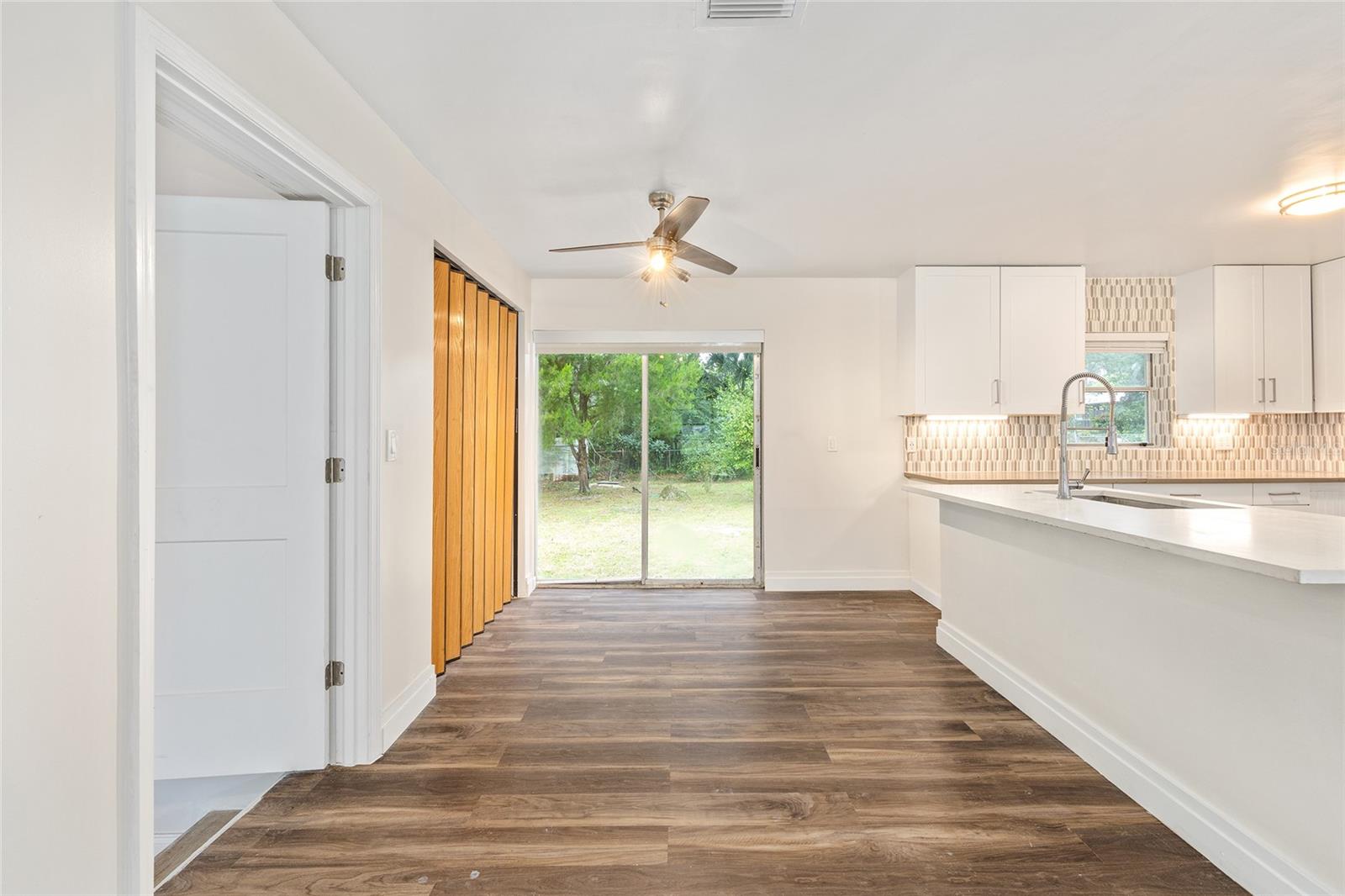 Image 28 of 55 For 3600 22nd Court