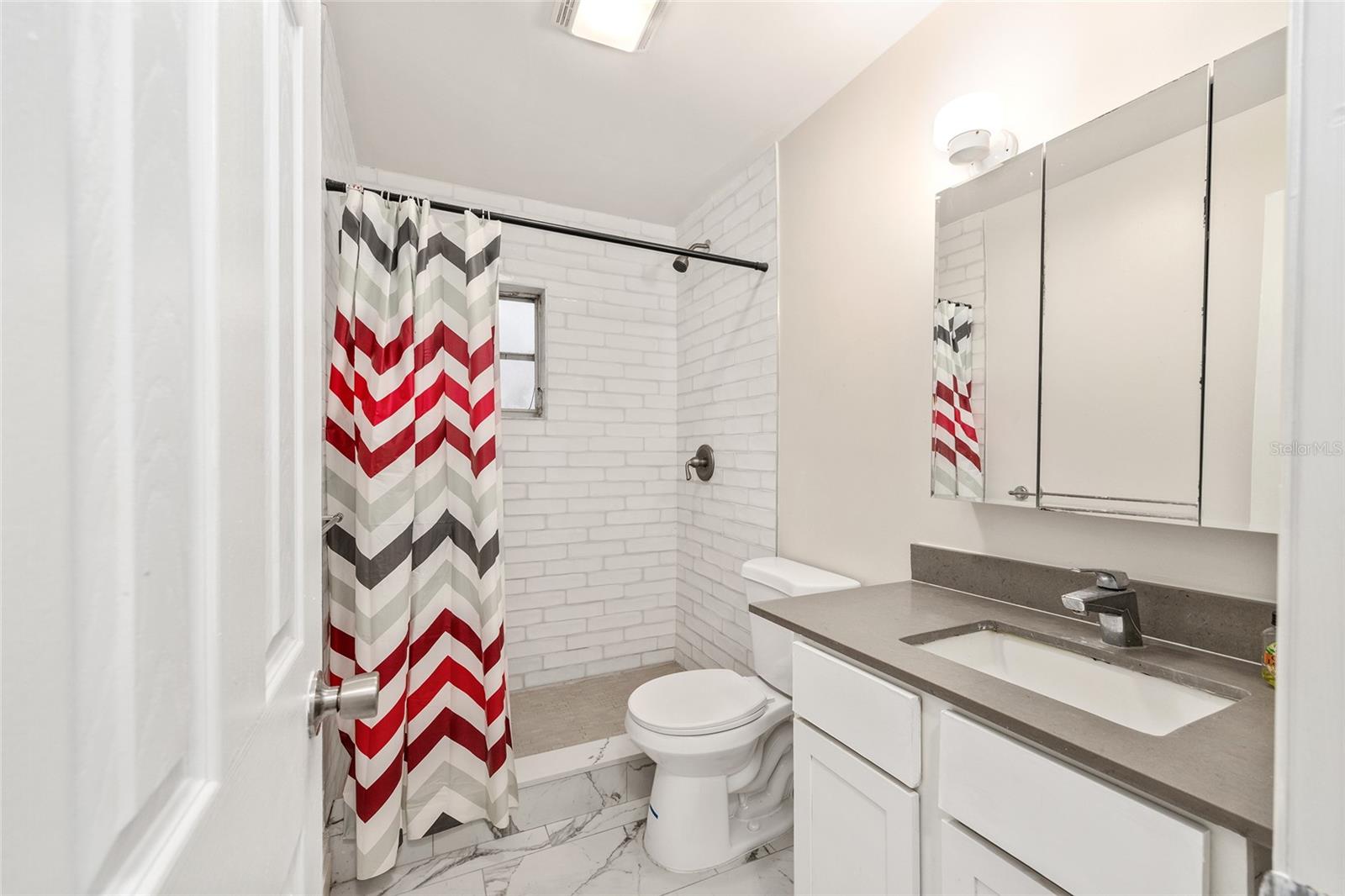 Image 35 of 55 For 3600 22nd Court