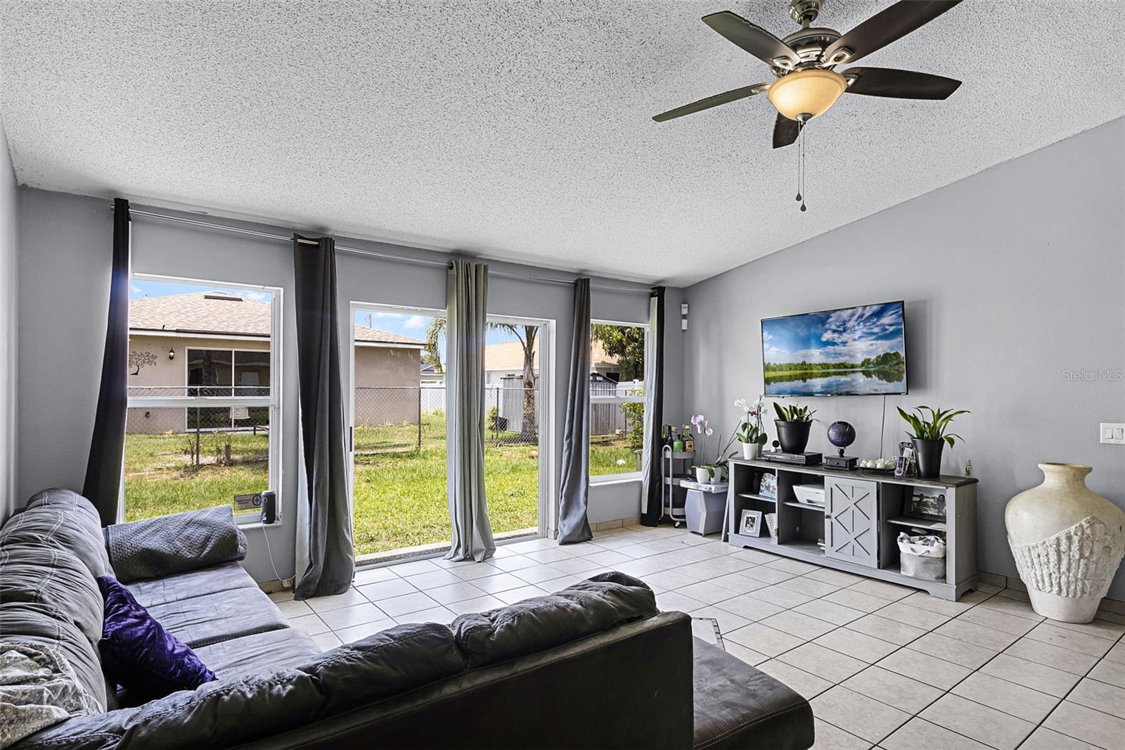 Image 4 of 19 For 460 Flamingo Court