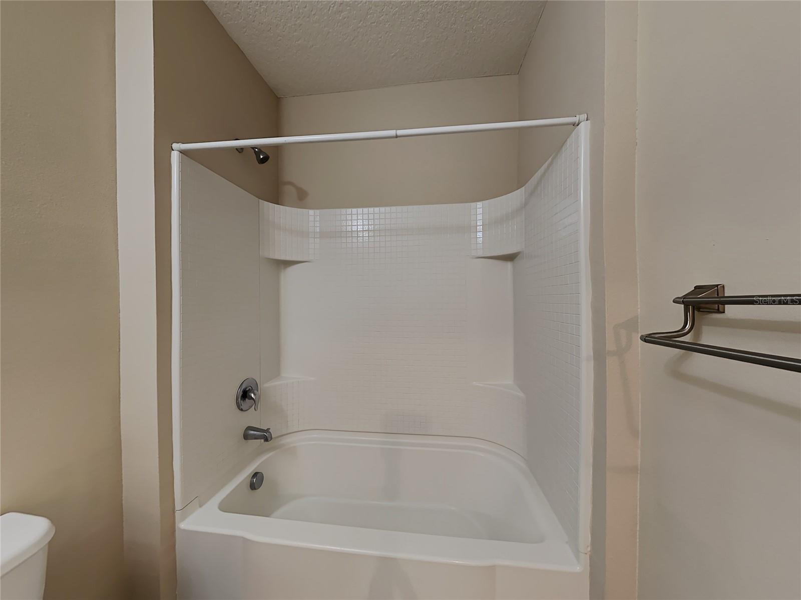 Image 13 of 16 For 7806 Tanbier Drive