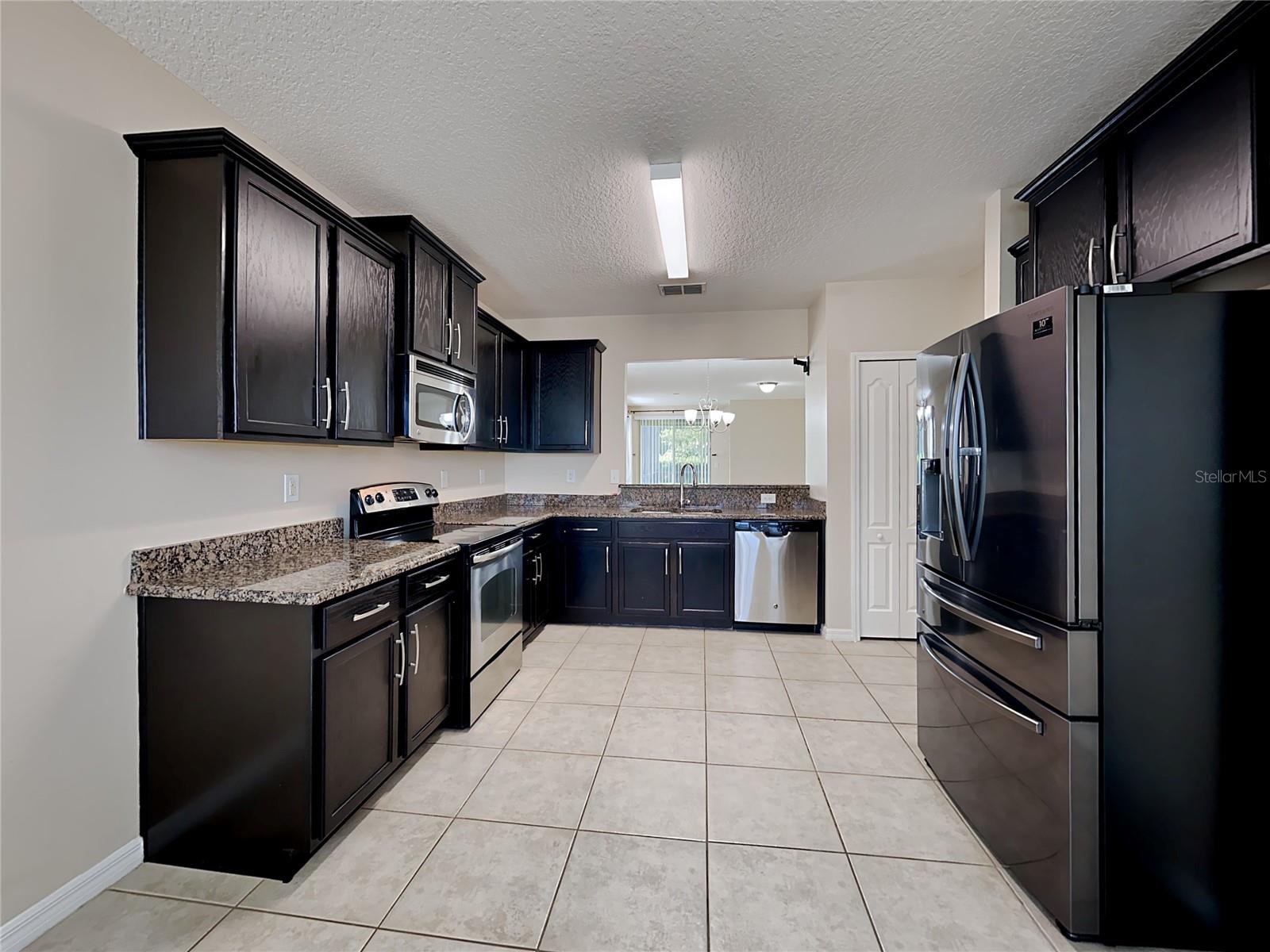 Image 3 of 16 For 7806 Tanbier Drive