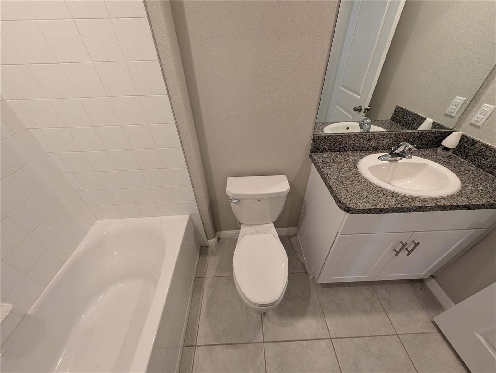 Image 13 of 36 For 16780 Delia Street