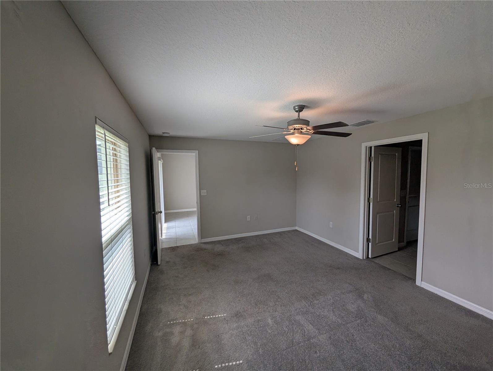 Image 22 of 36 For 16780 Delia Street