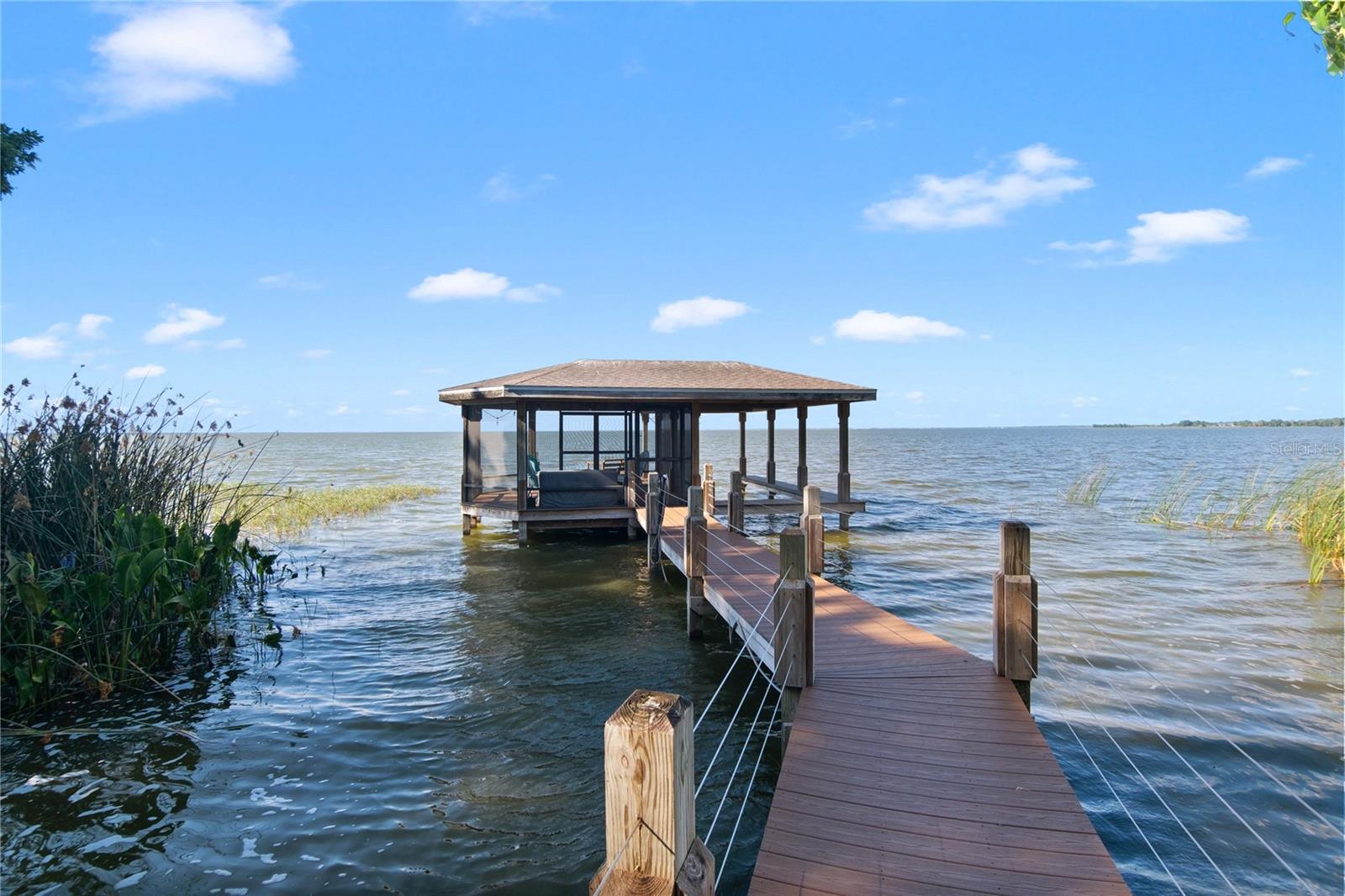 Image 57 of 70 For 557 Lake Cove Pointe Circle