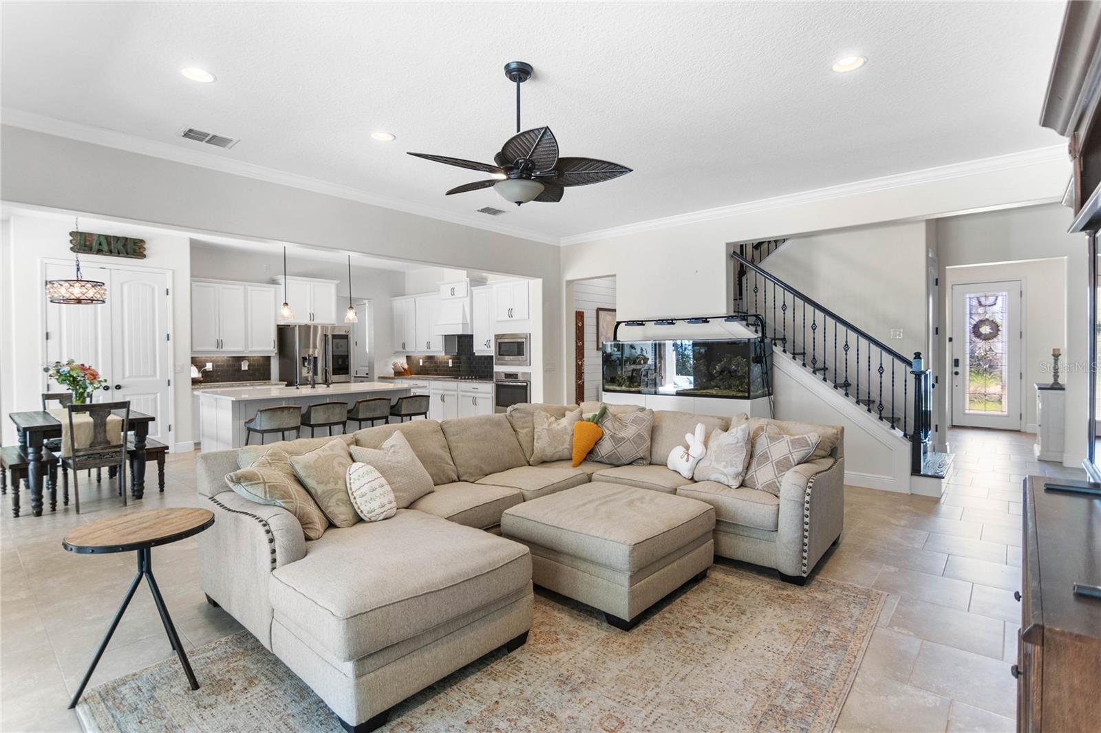 Image 6 of 70 For 557 Lake Cove Pointe Circle