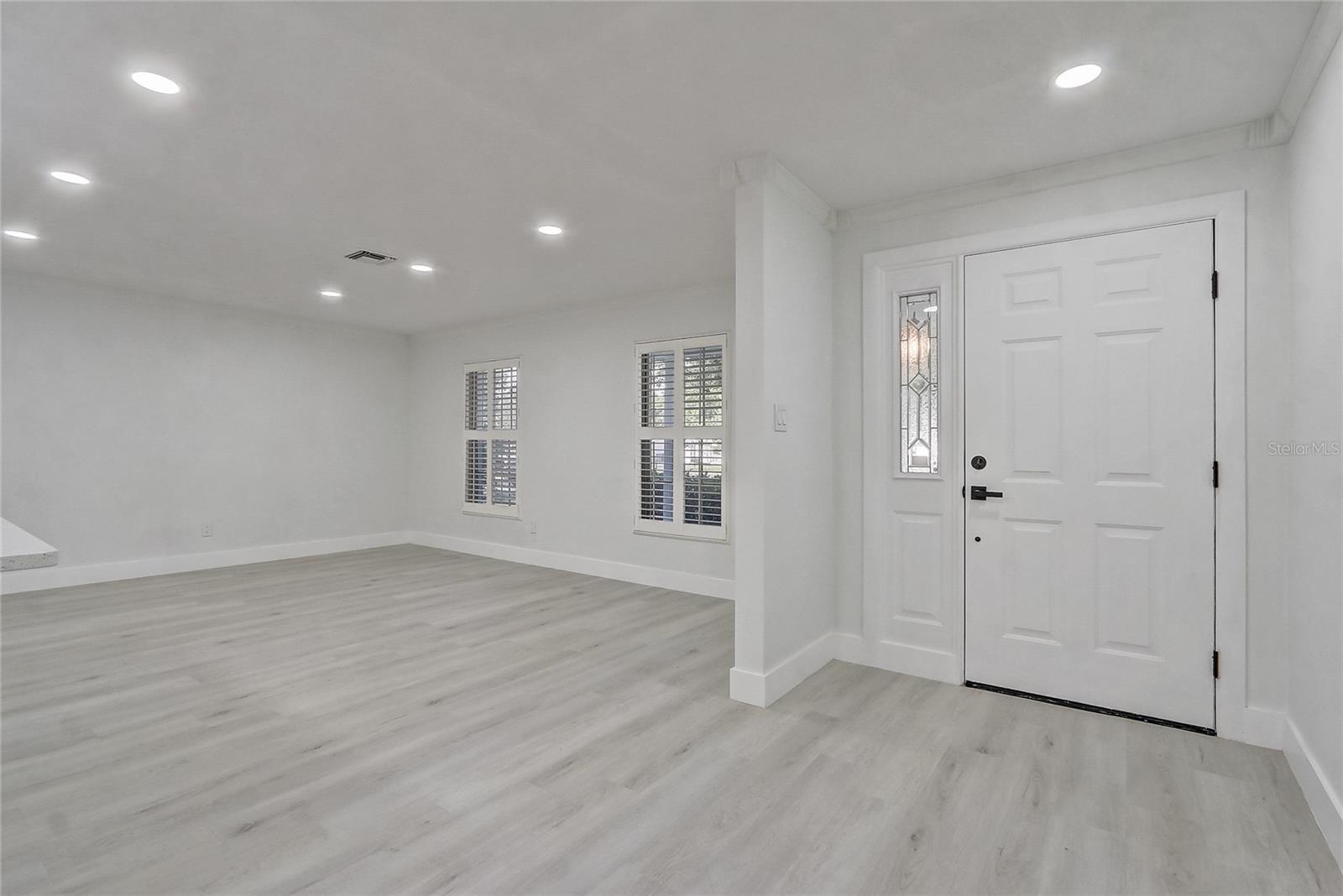 Image 12 of 38 For 3100 Las Palmas Drive